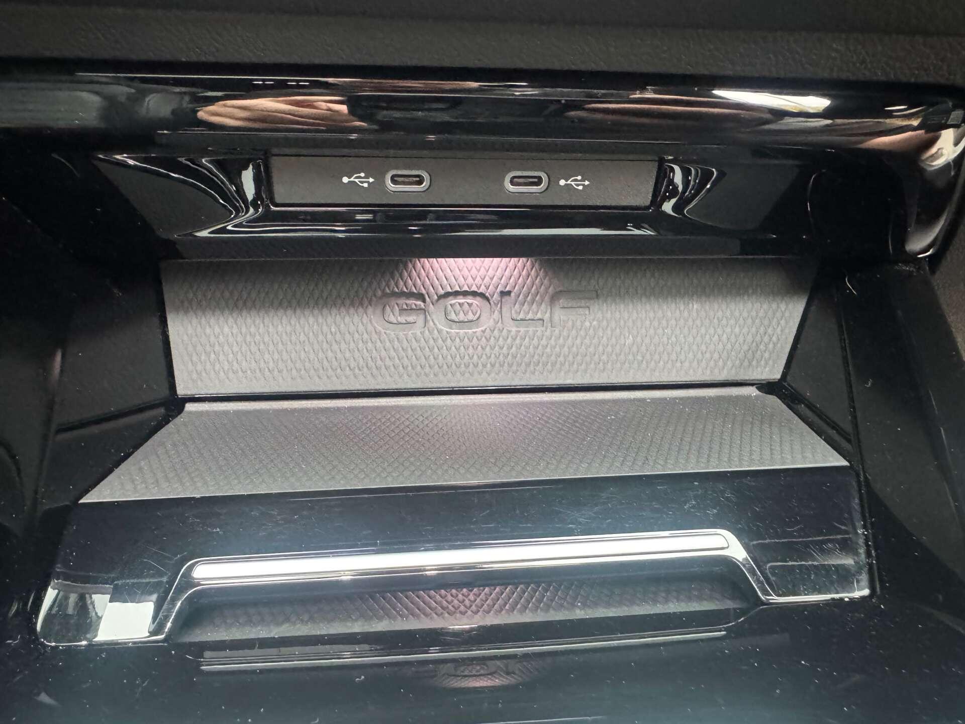 Volkswagen Golf 2.0 Golf R 20 Years TSI 4Motion SA 4WD 5dr 5dr Automatic 2025