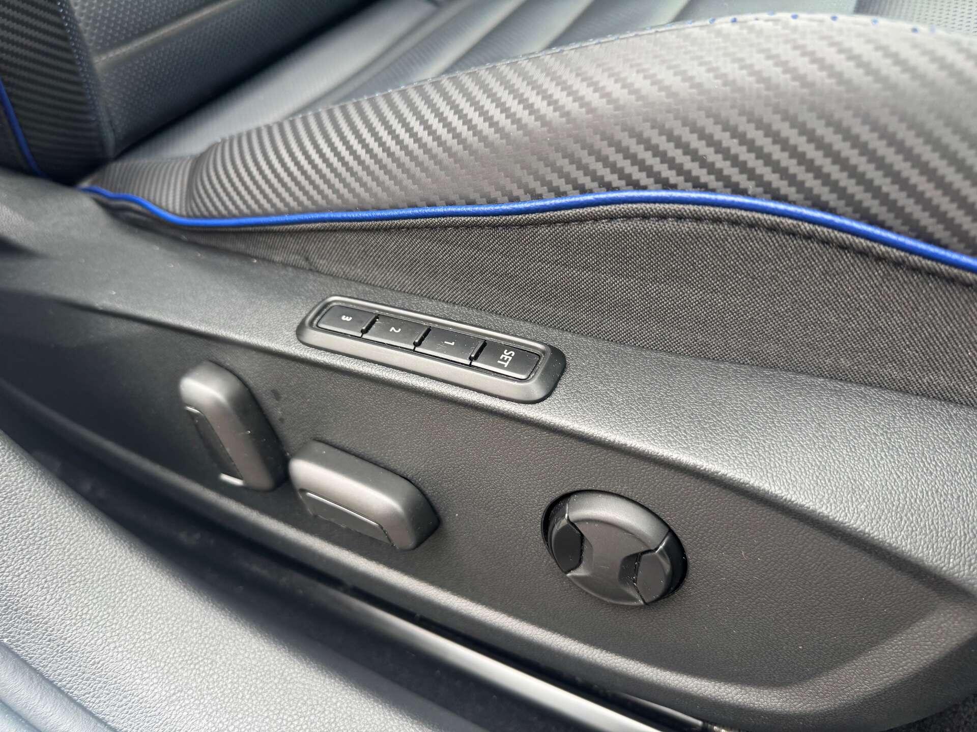 Volkswagen Golf 2.0 Golf R 20 Years TSI 4Motion SA 4WD 5dr 5dr Automatic 2025