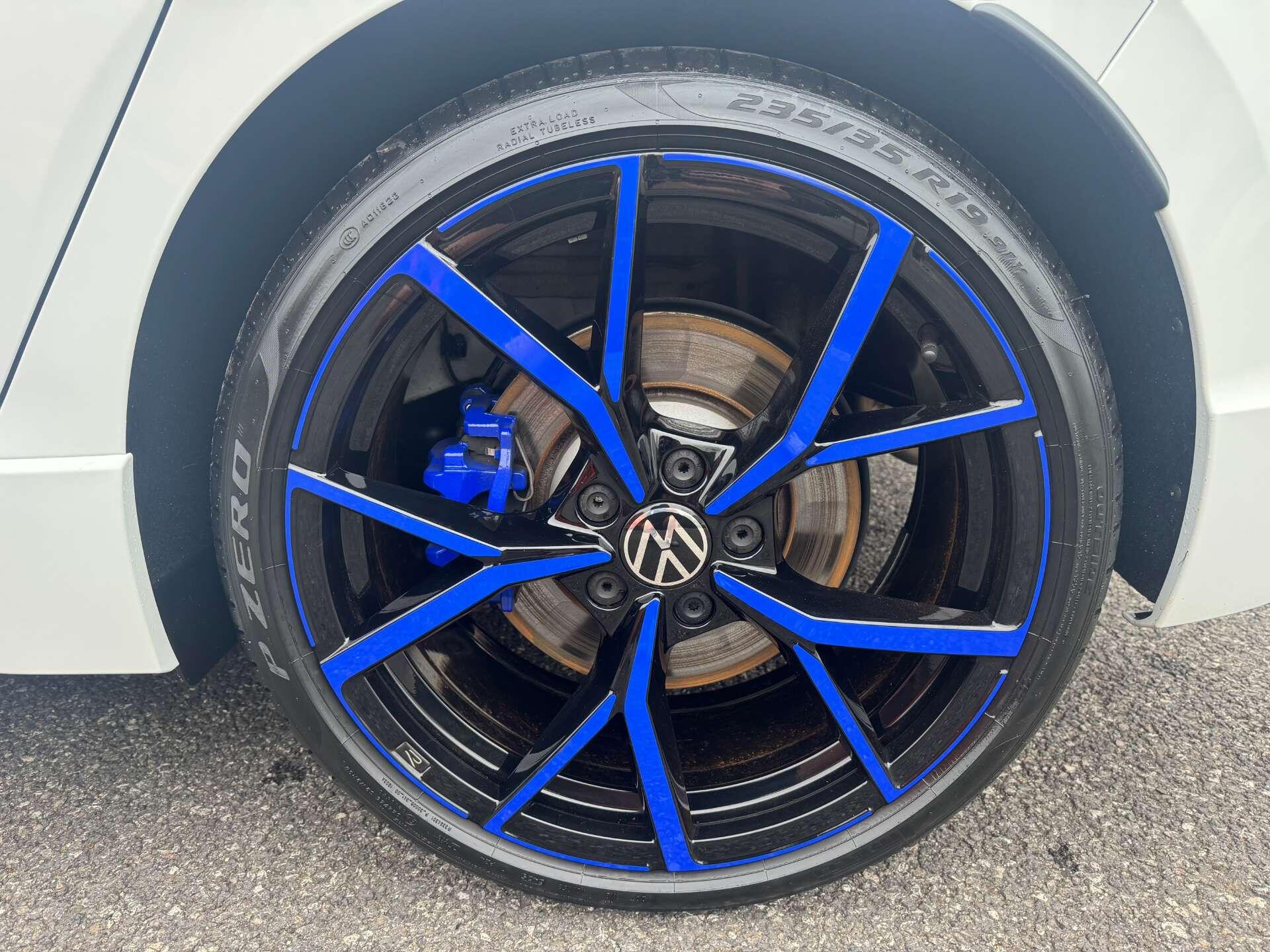 Volkswagen Golf 2.0 Golf R 20 Years TSI 4Motion SA 4WD 5dr 5dr Automatic 2025