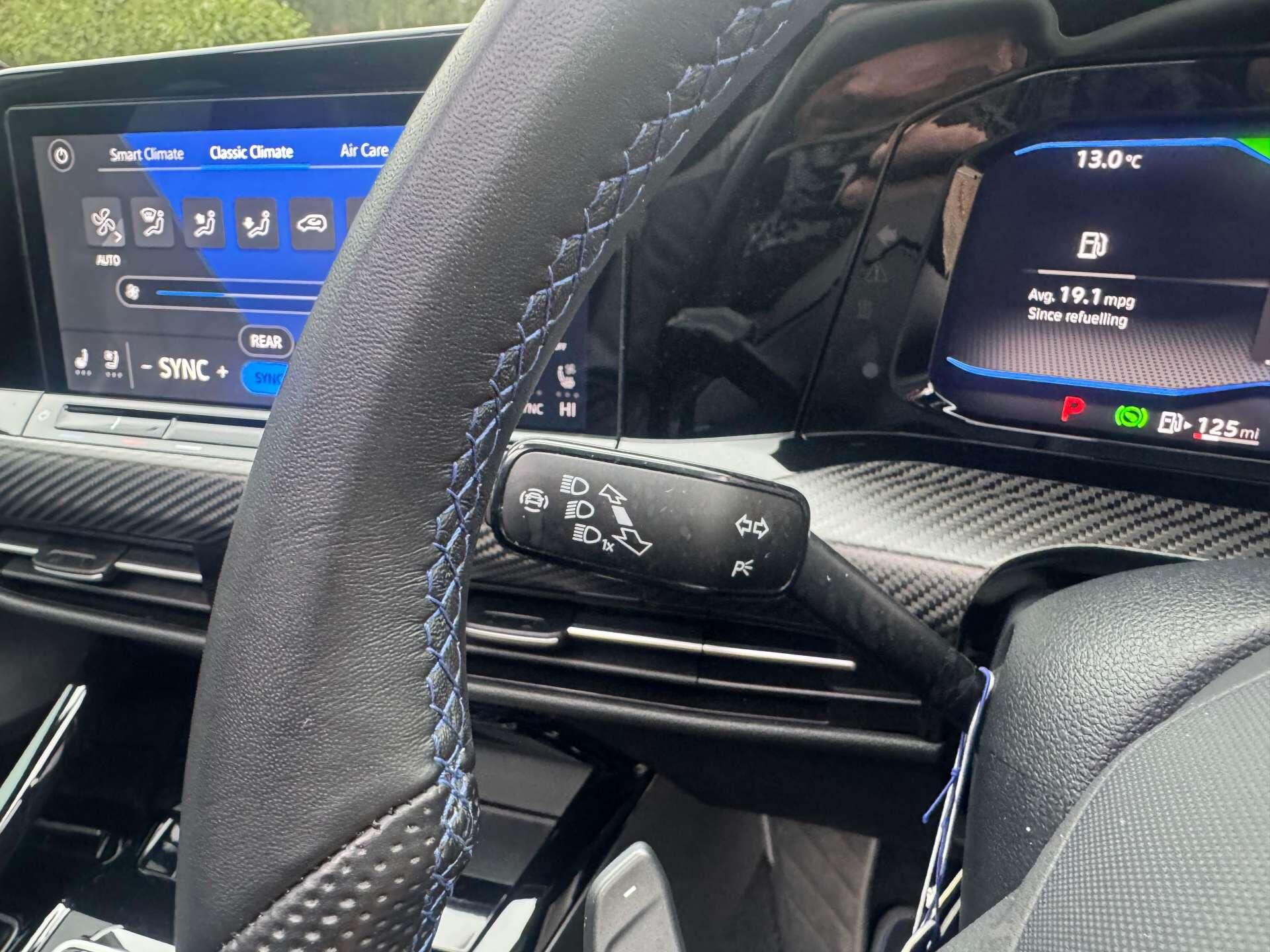 Volkswagen Golf 2.0 Golf R 20 Years TSI 4Motion SA 4WD 5dr 5dr Automatic 2025