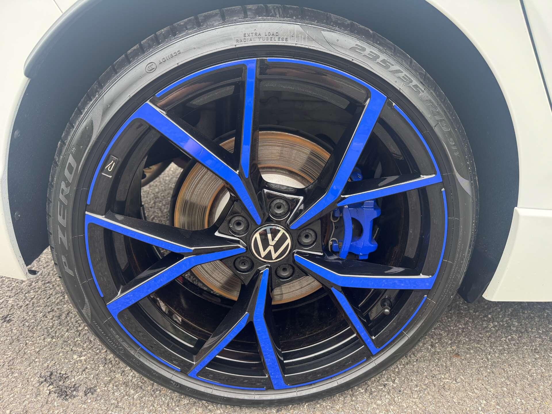 Volkswagen Golf 2.0 Golf R 20 Years TSI 4Motion SA 4WD 5dr 5dr Automatic 2025