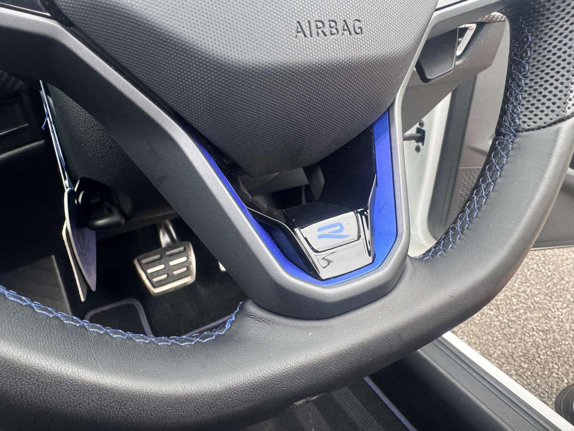 Volkswagen Golf 2.0 Golf R 20 Years TSI 4Motion SA 4WD 5dr 5dr Automatic 2025