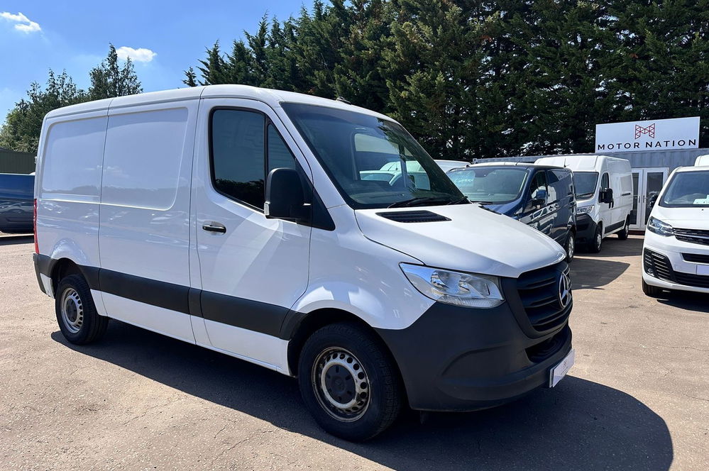 Mercedes-Benz Sprinter