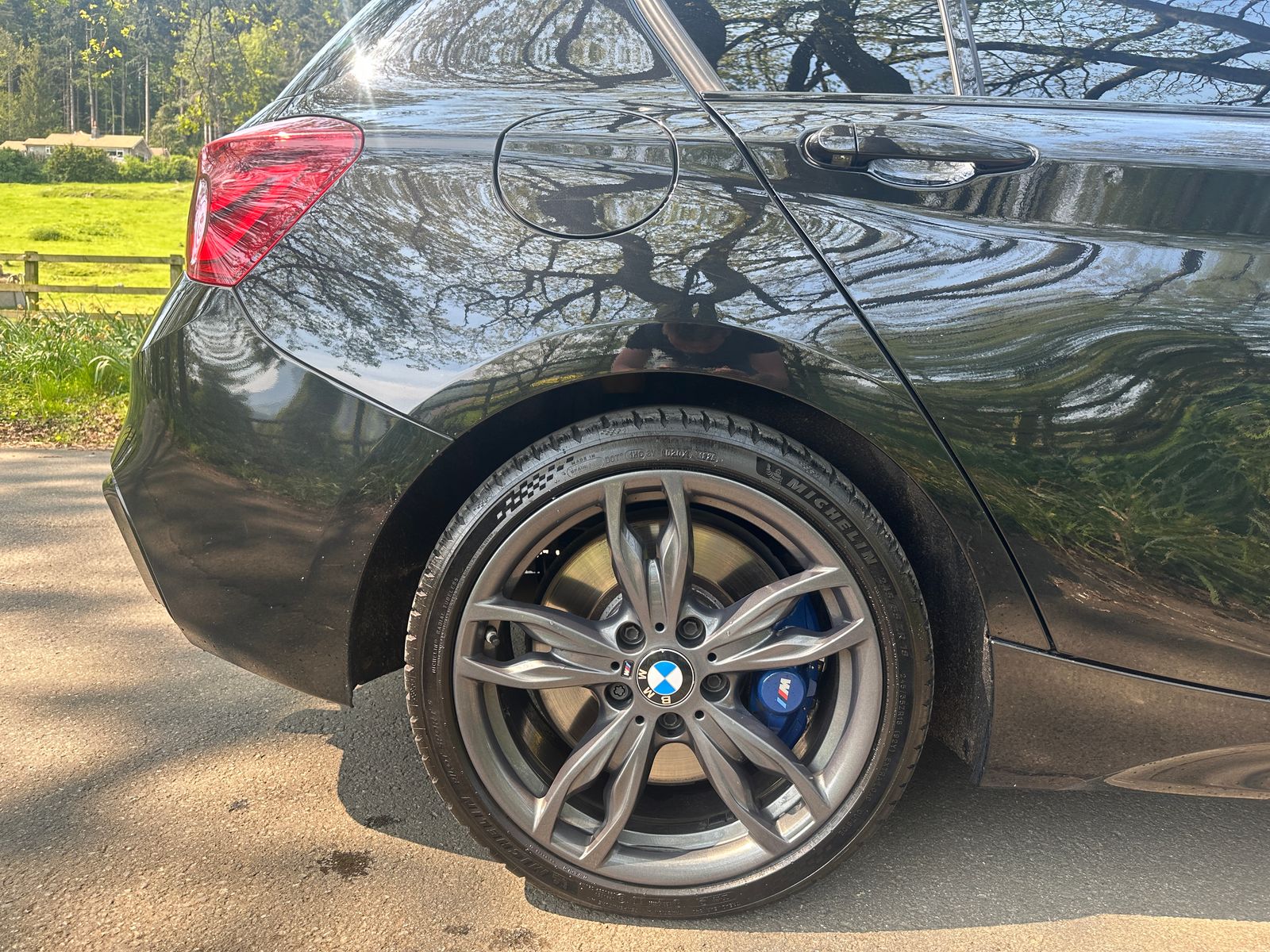 BMW 1 Series 3.0 M140i GPF Shadow Edition Hatchback 5dr Petrol Auto Euro 6 (s/s) (340 ps) 5dr Automatic 2019