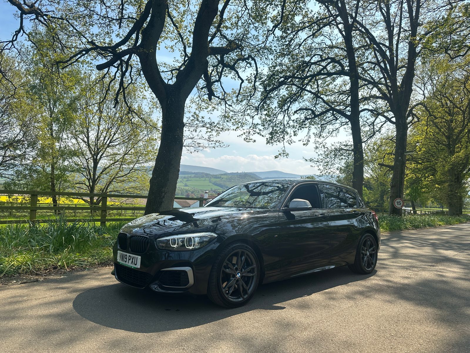 BMW 1 Series 3.0 M140i GPF Shadow Edition Hatchback 5dr Petrol Auto Euro 6 (s/s) (340 ps) 5dr Automatic 2019