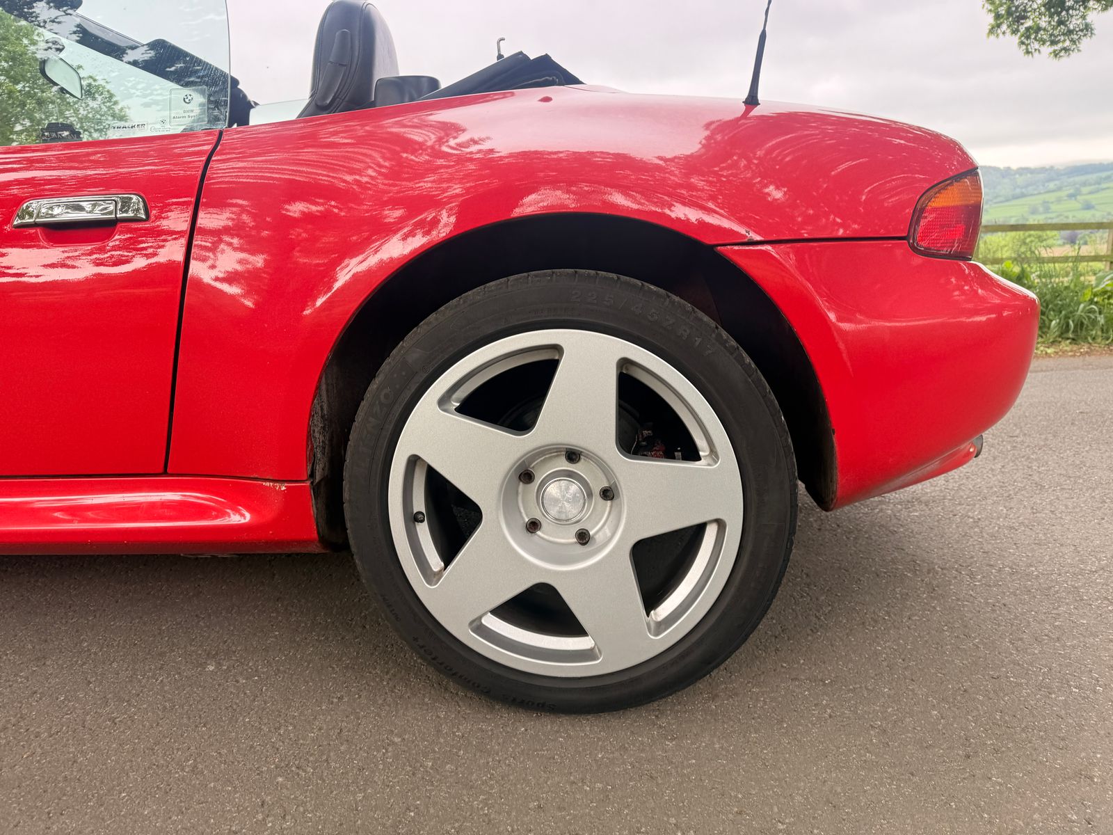 BMW Z3 2.8i Convertible 2dr Petrol Manual (225 g/km, 193 bhp) 2dr Manual 1997