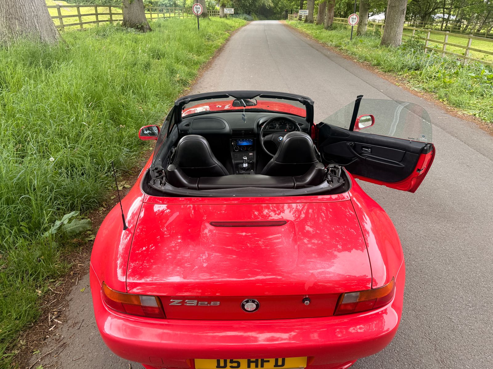 BMW Z3 2.8i Convertible 2dr Petrol Manual (225 g/km, 193 bhp) 2dr Manual 1997