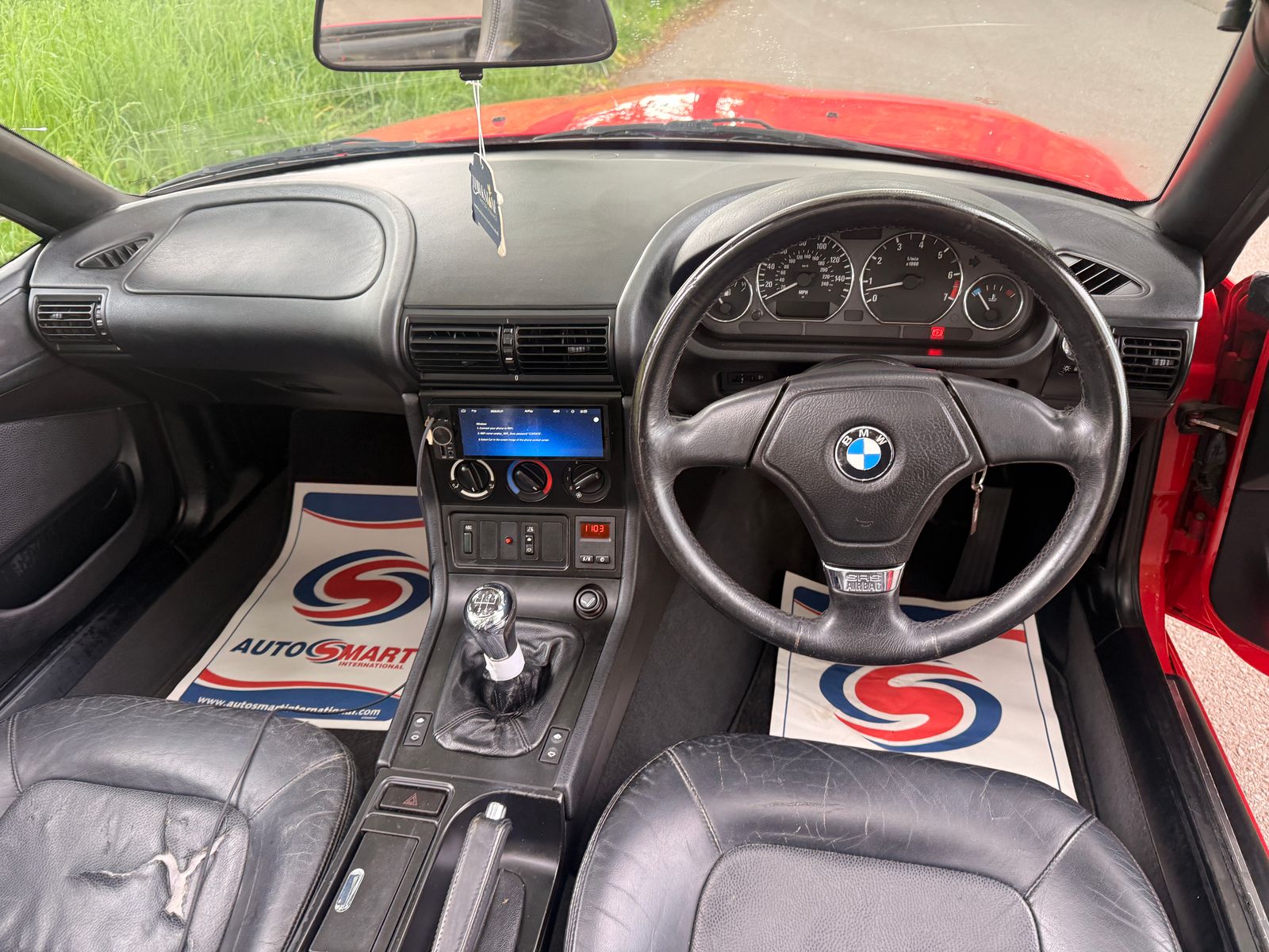 BMW Z3 2.8i Convertible 2dr Petrol Manual (225 g/km, 193 bhp) 2dr Manual 1997