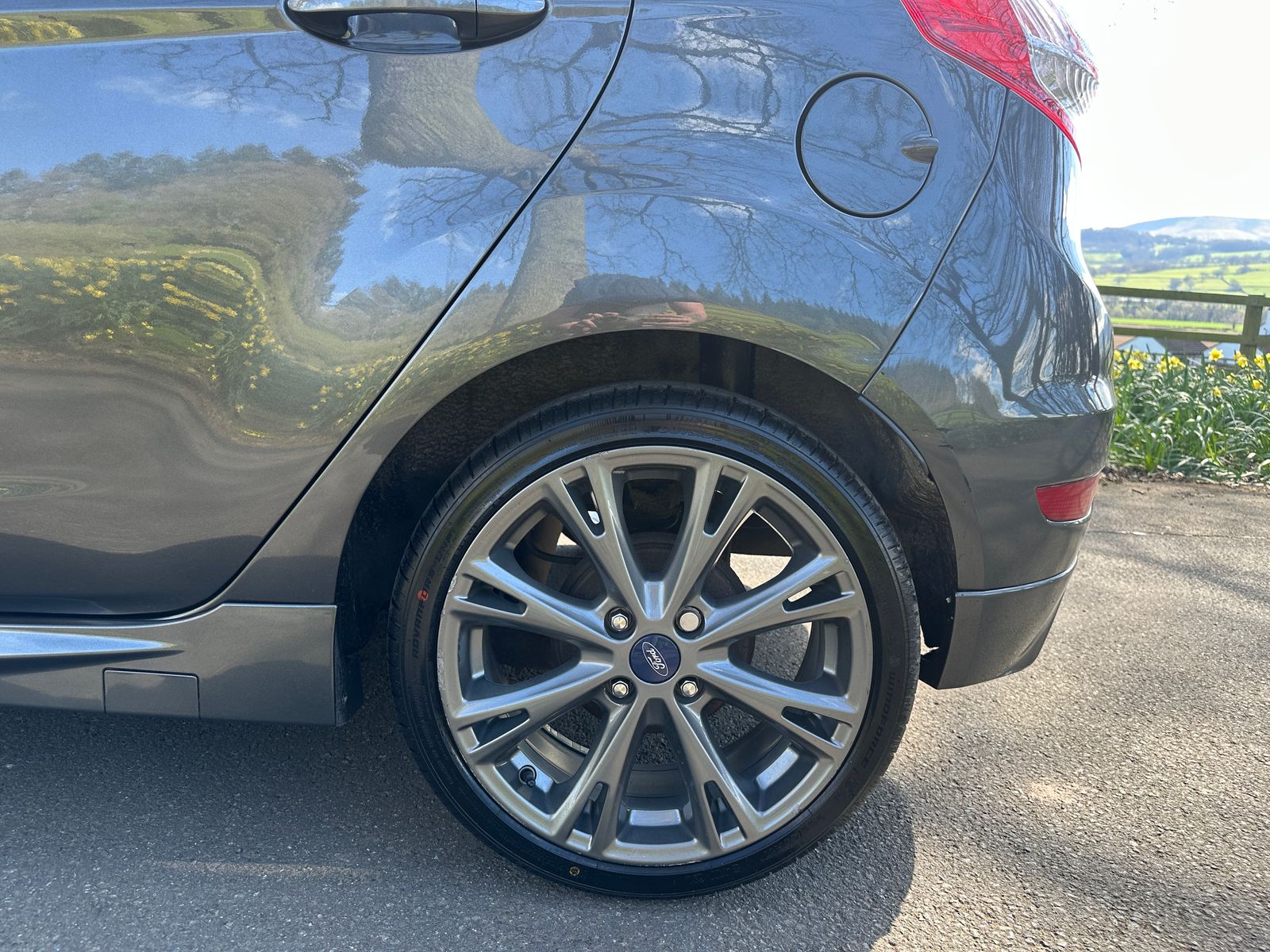 Ford Fiesta 1.0T EcoBoost ST-Line Hatchback 5dr Petrol Manual Euro 6 (s/s) (140 ps) 5dr Manual 2017