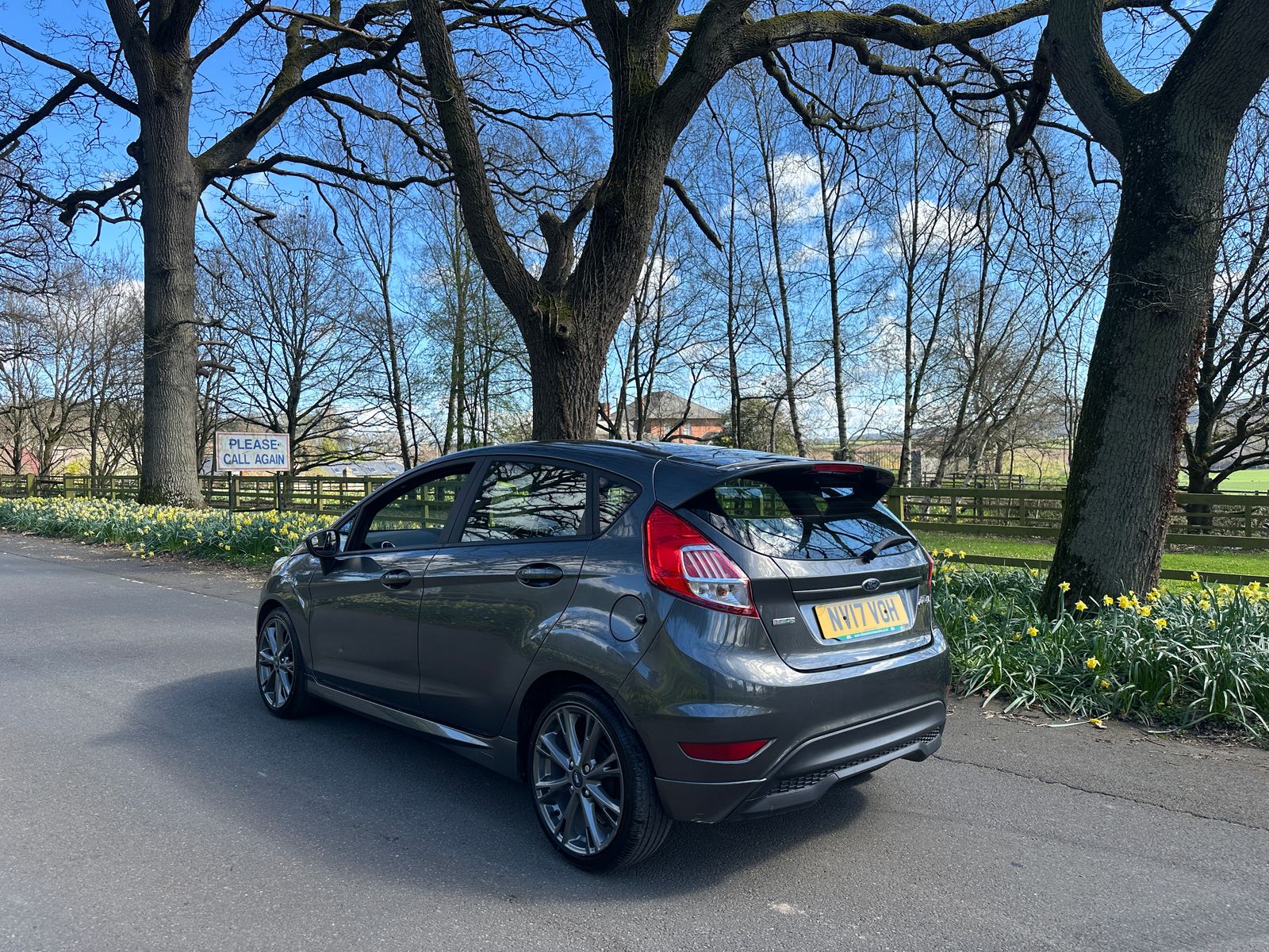 Ford Fiesta 1.0T EcoBoost ST-Line Hatchback 5dr Petrol Manual Euro 6 (s/s) (140 ps) 5dr Manual 2017