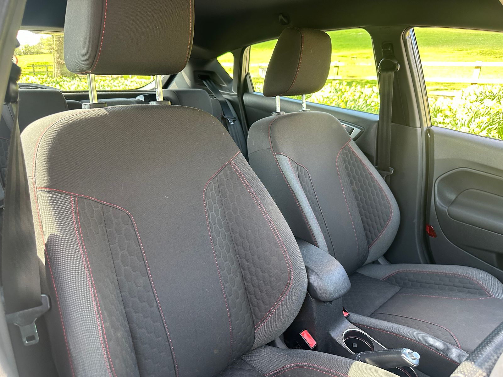 Ford Fiesta 1.0T EcoBoost ST-Line Hatchback 5dr Petrol Manual Euro 6 (s/s) (140 ps) 5dr Manual 2017