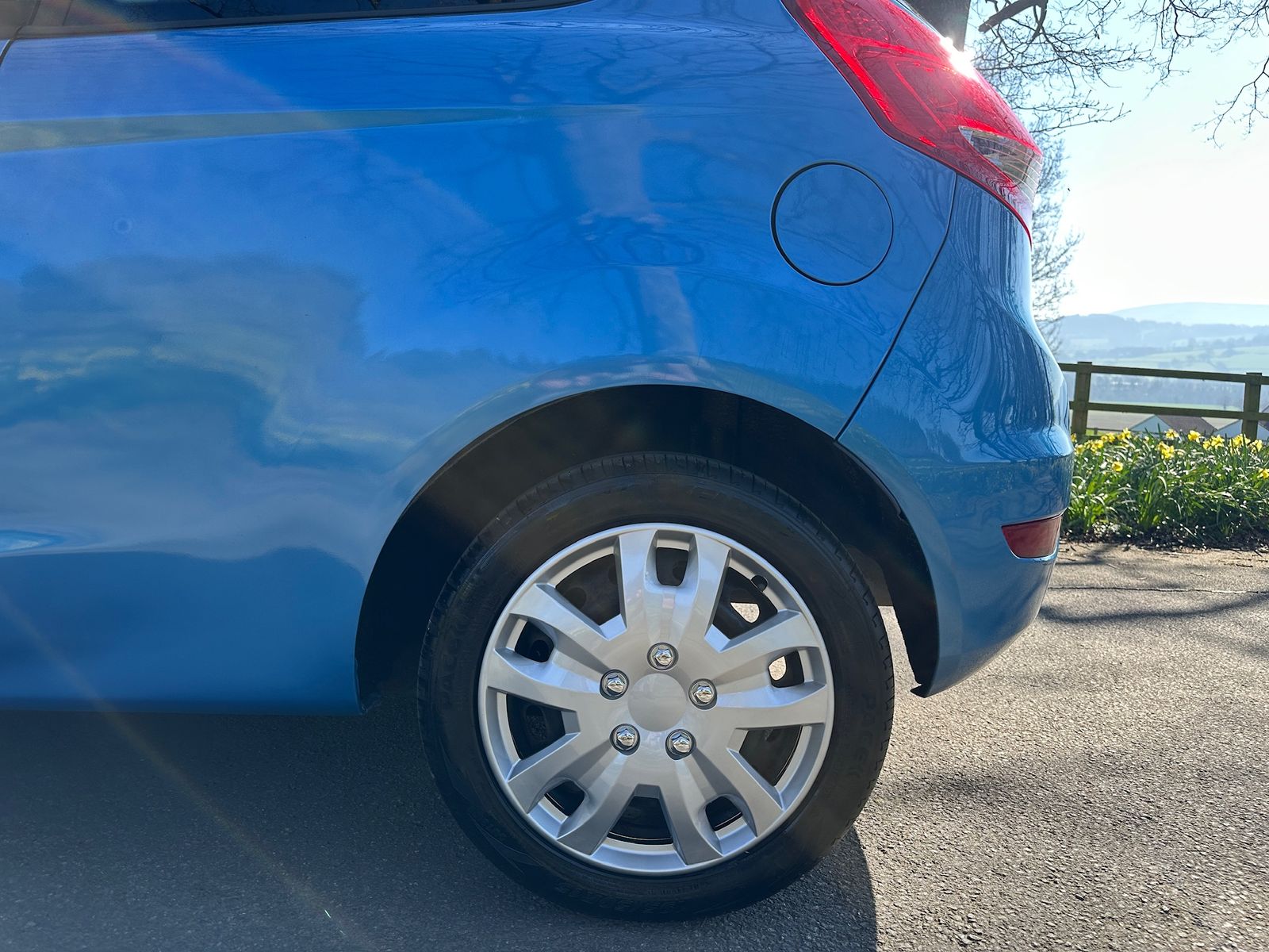 Ford Fiesta 1.25 Edge Hatchback 3dr Petrol Manual (127 g/km, 59 bhp) 3dr Manual 2011