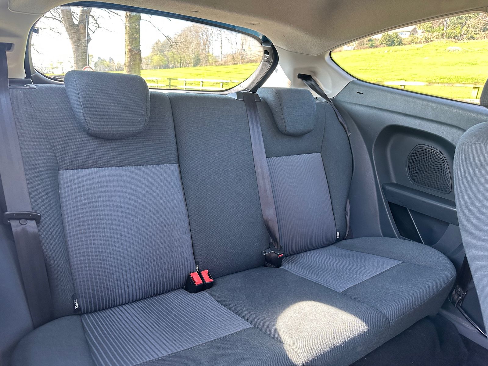 Ford Fiesta 1.25 Edge Hatchback 3dr Petrol Manual (127 g/km, 59 bhp) 3dr Manual 2011