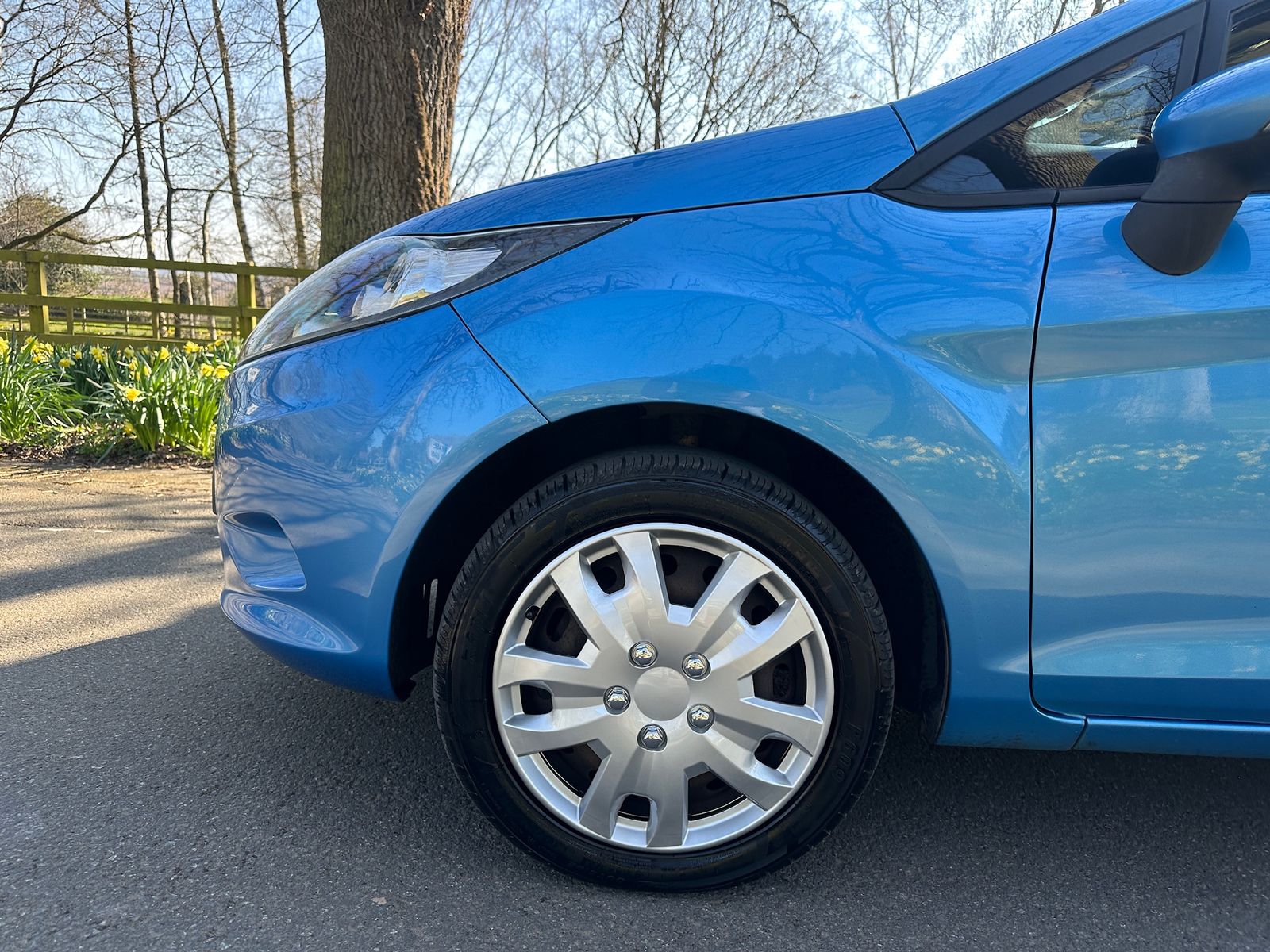 Ford Fiesta 1.25 Edge Hatchback 3dr Petrol Manual (127 g/km, 59 bhp) 3dr Manual 2011