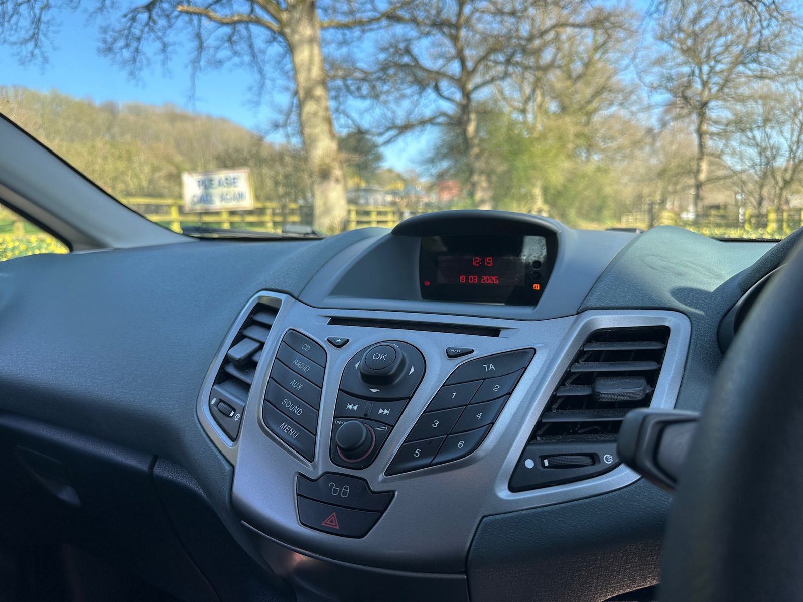 Ford Fiesta 1.25 Edge Hatchback 3dr Petrol Manual (127 g/km, 59 bhp) 3dr Manual 2011