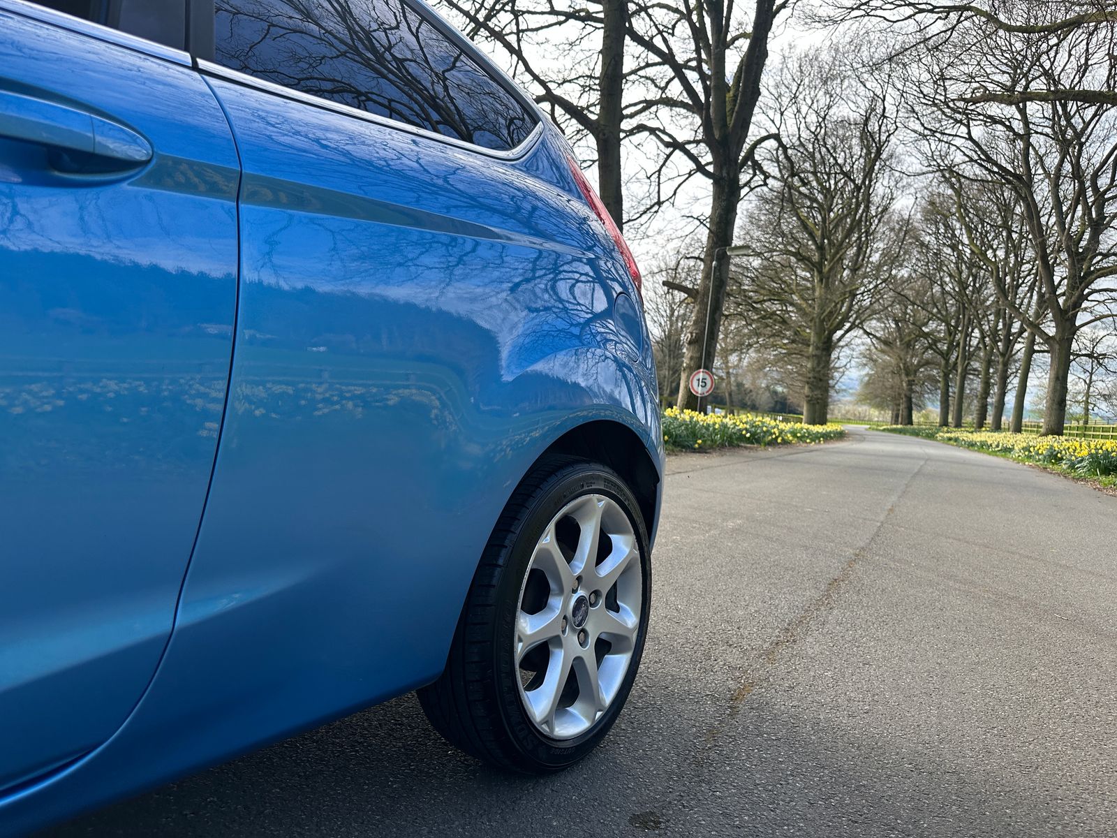 Ford Fiesta 1.4 Titanium Hatchback 3dr Petrol Manual (133 g/km, 94 bhp) 3dr Manual 2009