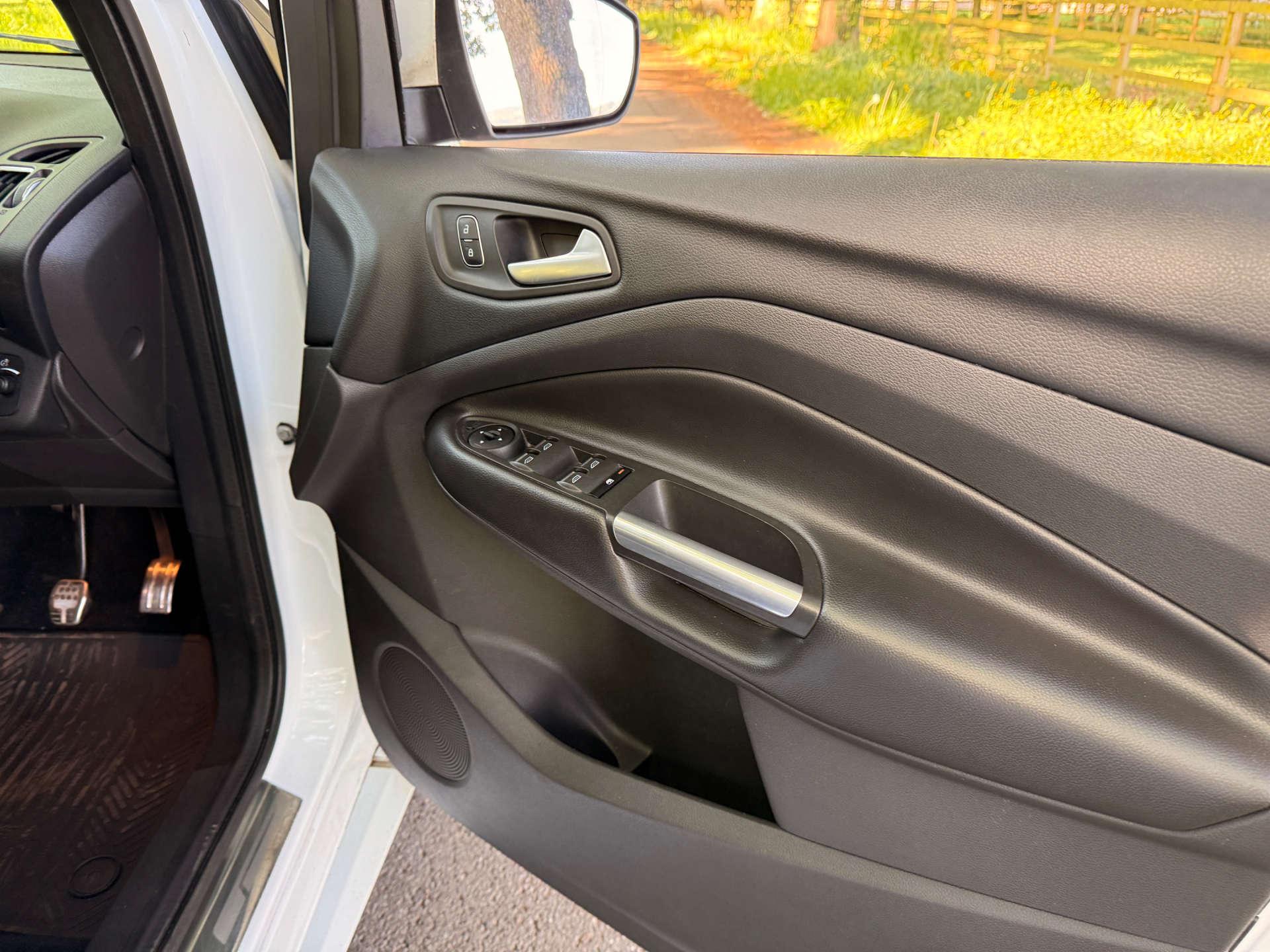 Ford Kuga 1.5 Kuga ST-Line TDCi 5dr 5dr Manual 2025