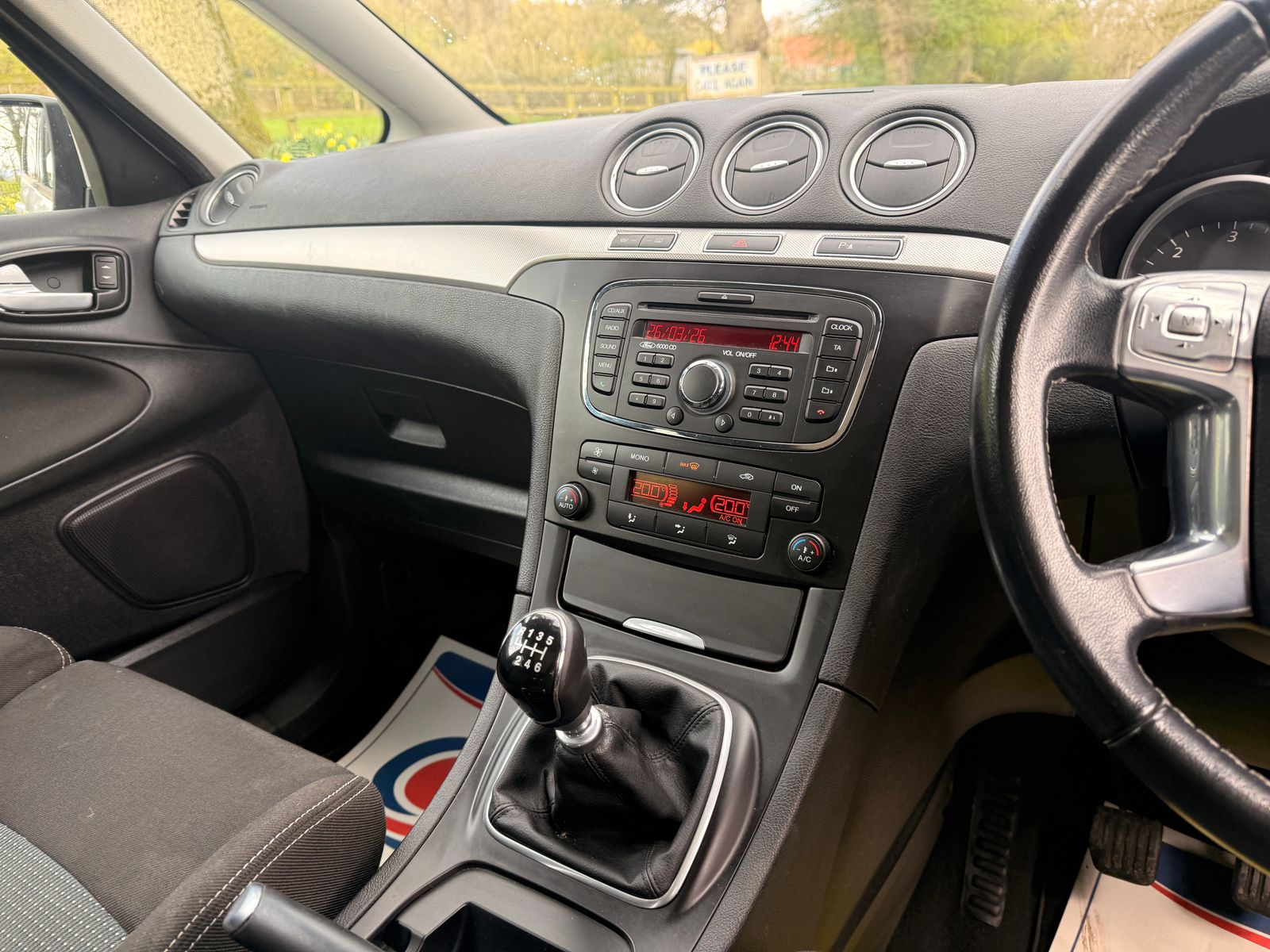 Ford S-Max 2.0 TDCi Zetec MPV 5dr Diesel Manual Euro 5 (140 ps) 5dr Manual 2012