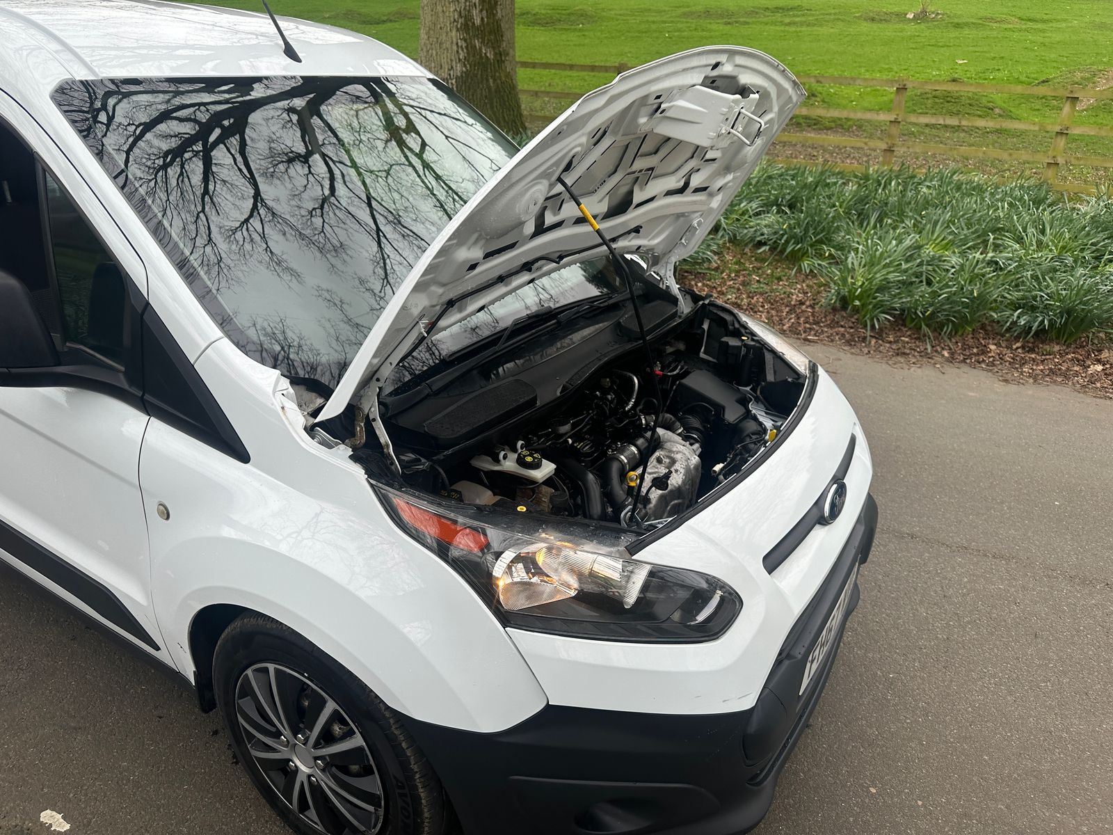 Ford Transit Connect 1.5 TDCi 200 Panel Van 5dr Diesel Manual L1 H1 (120 g/km, 74 bhp) 5dr Manual 2018