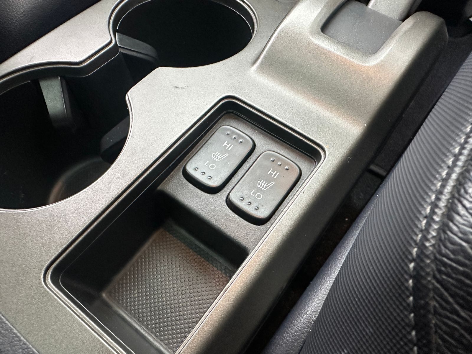 Honda CR-V 2.0 i-VTEC EX SUV 5dr Petrol Manual 4WD Euro 5 (150 ps) 5dr Manual 2012