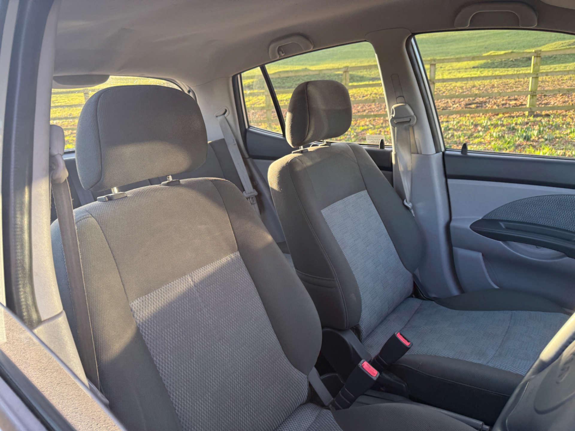 Kia Picanto 1.1 Picanto LX Auto 5dr 5dr Automatic 2025