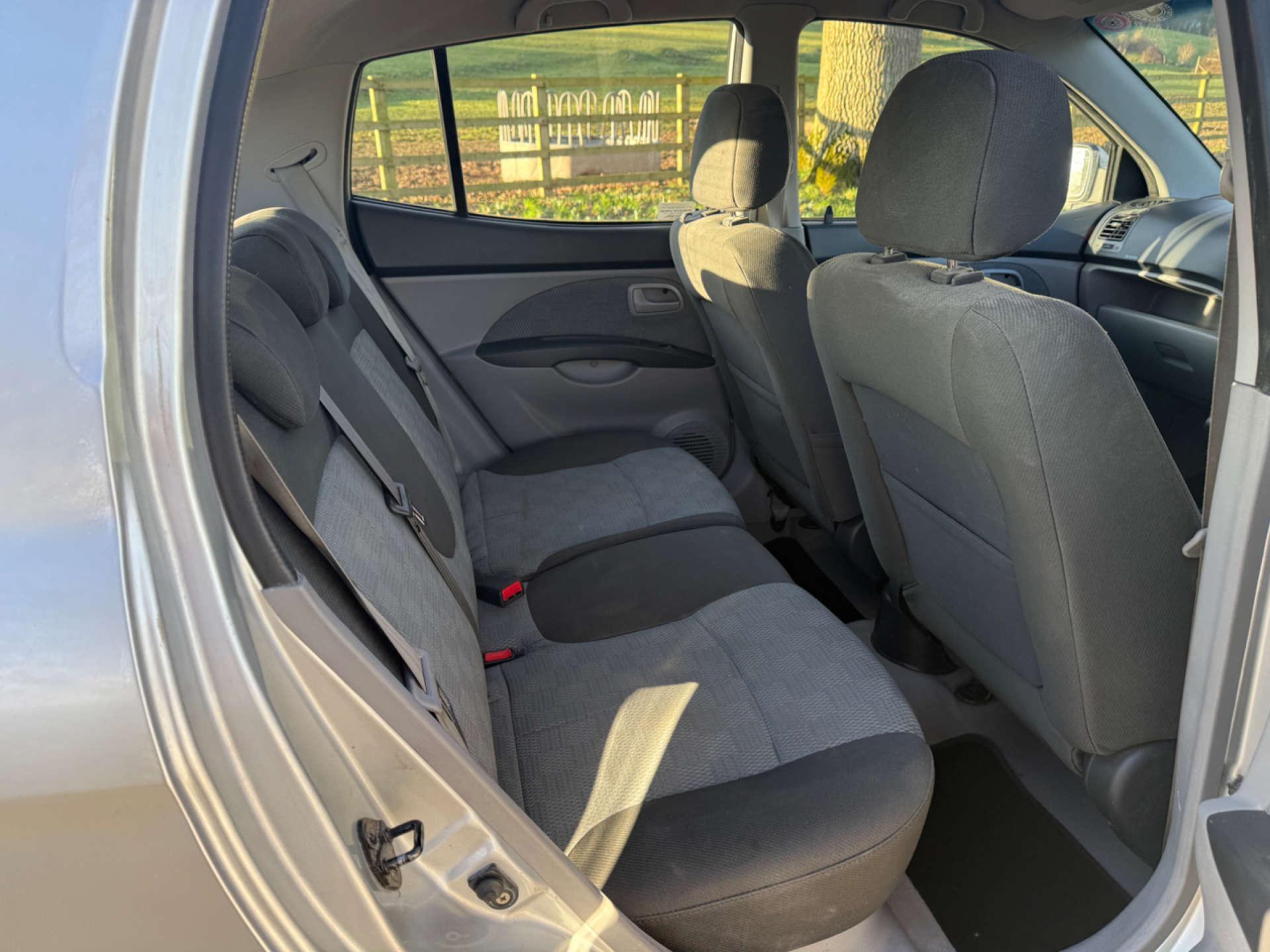 Kia Picanto 1.1 Picanto LX Auto 5dr 5dr Automatic 2025