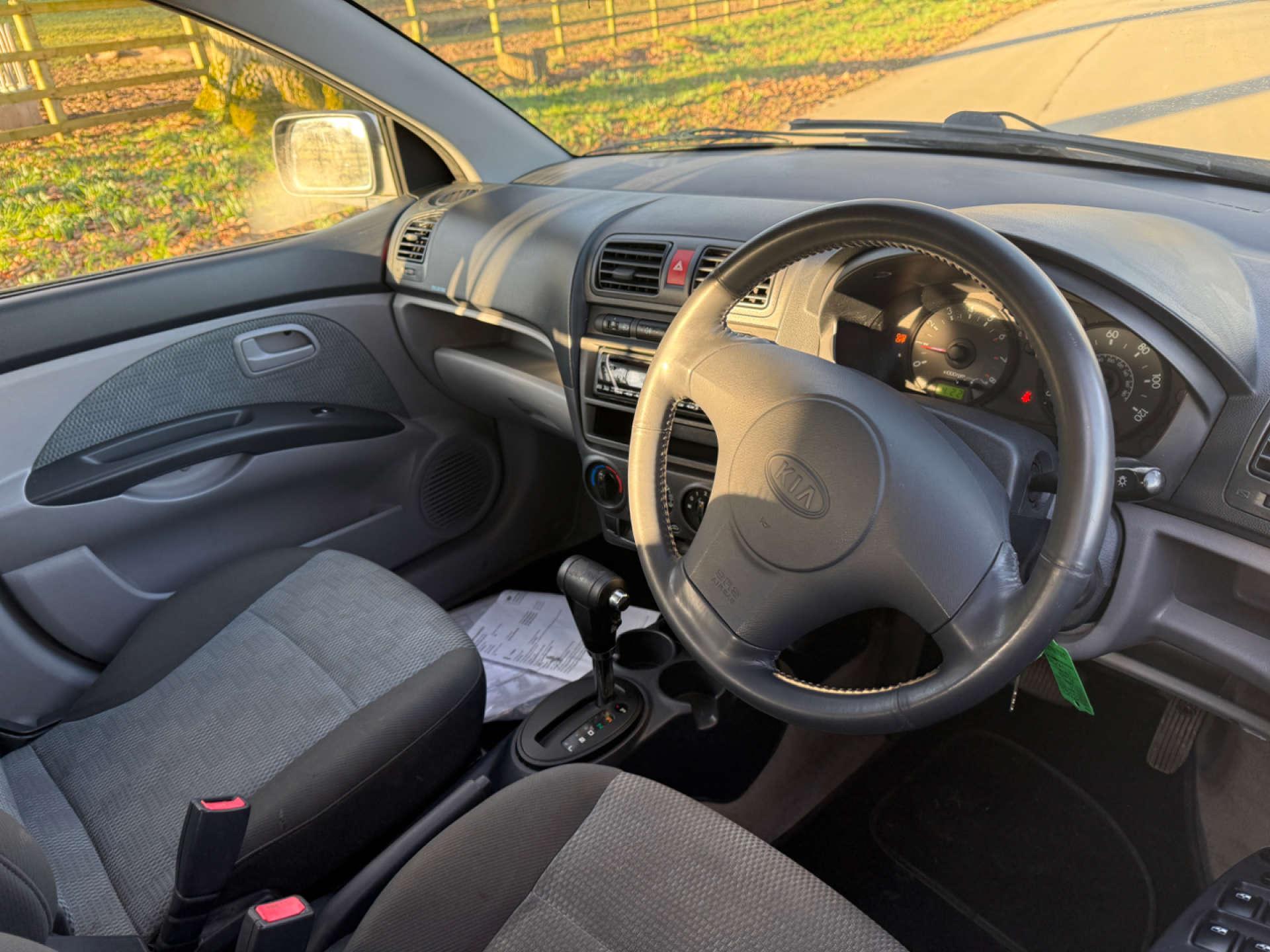 Kia Picanto 1.1 Picanto LX Auto 5dr 5dr Automatic 2025