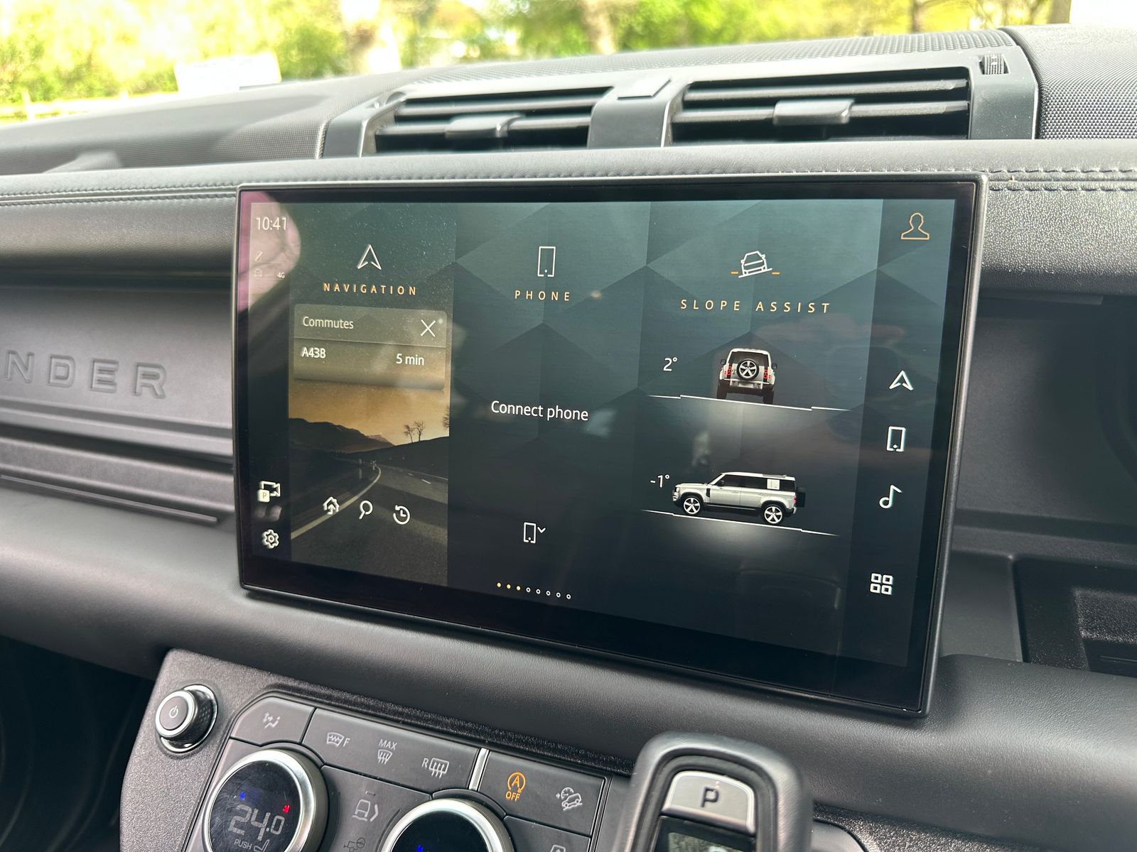 Land Rover DEFENDER 110 3.0 D250 MHEV X-Dynamic HSE SUV 5dr Diesel Auto 4WD Euro 6 (s/s) (250 ps) 5dr Automatic 2023