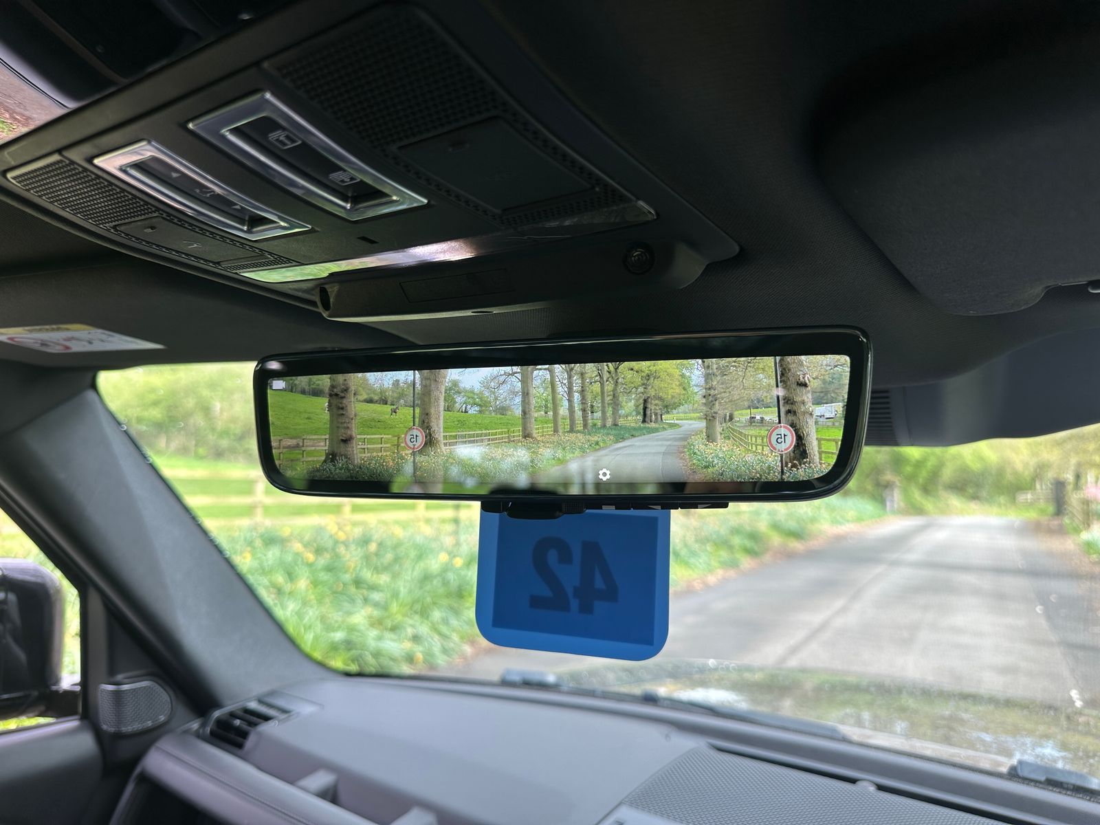 Land Rover DEFENDER 110 3.0 D250 MHEV X-Dynamic HSE SUV 5dr Diesel Auto 4WD Euro 6 (s/s) (250 ps) 5dr Automatic 2023