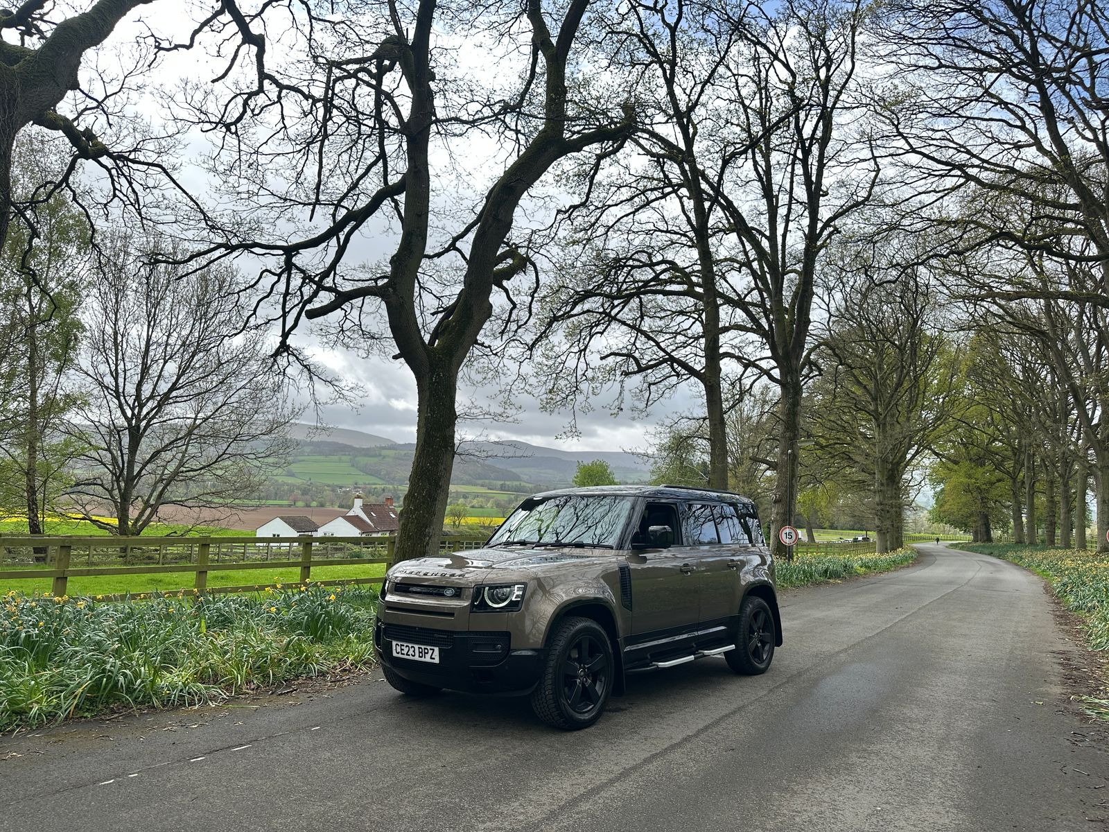 Land Rover DEFENDER 110 3.0 D250 MHEV X-Dynamic HSE SUV 5dr Diesel Auto 4WD Euro 6 (s/s) (250 ps) 5dr Automatic 2023