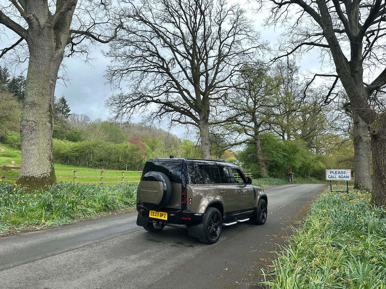 Land Rover DEFENDER 110 3.0 D250 MHEV X-Dynamic HSE SUV 5dr Diesel Auto 4WD Euro 6 (s/s) (250 ps) 5dr Automatic 2023