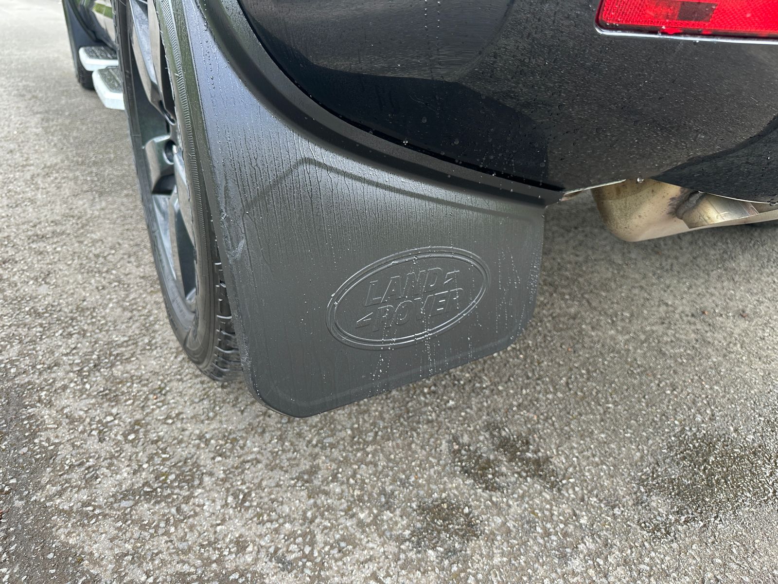 Land Rover DEFENDER 110 3.0 D250 MHEV X-Dynamic HSE SUV 5dr Diesel Auto 4WD Euro 6 (s/s) (250 ps) 5dr Automatic 2023