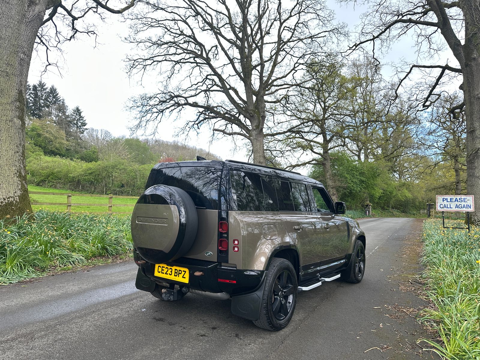 Land Rover DEFENDER 110 3.0 D250 MHEV X-Dynamic HSE SUV 5dr Diesel Auto 4WD Euro 6 (s/s) (250 ps) 5dr Automatic 2023