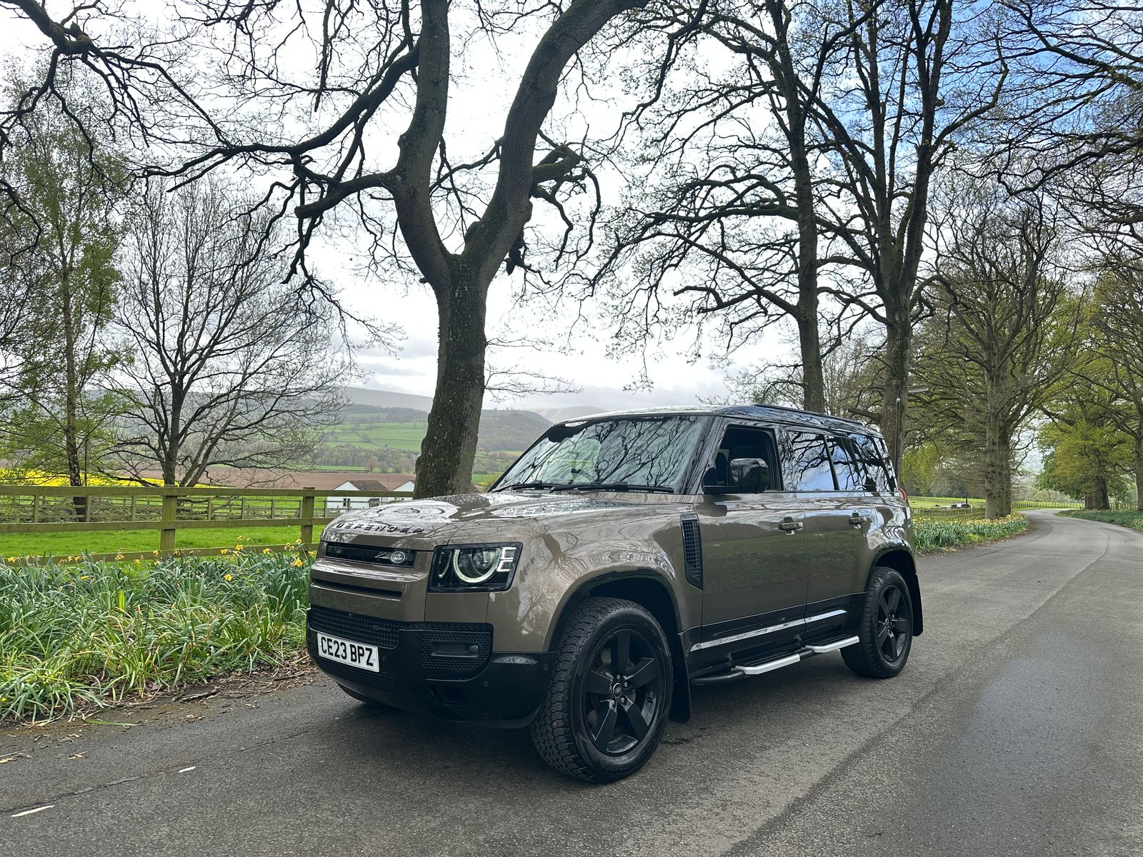Land Rover DEFENDER 110 3.0 D250 MHEV X-Dynamic HSE SUV 5dr Diesel Auto 4WD Euro 6 (s/s) (250 ps) 5dr Automatic 2023