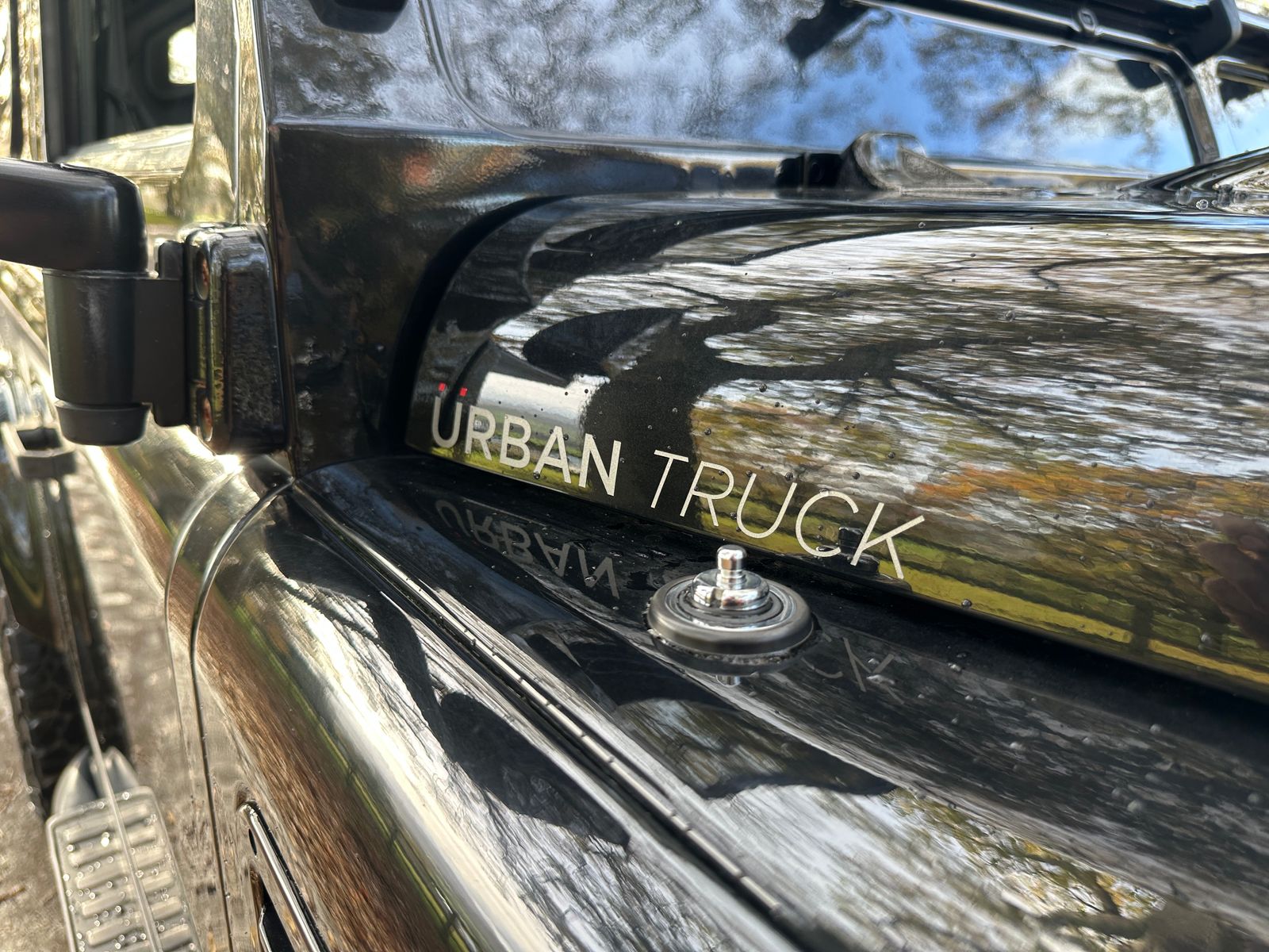 Land Rover Defender 90 2.2 TDCi XS Station Wagon Double Cab 3dr Diesel Manual 4WD SWB Euro 5 (122 ps) 3dr Manual 2016