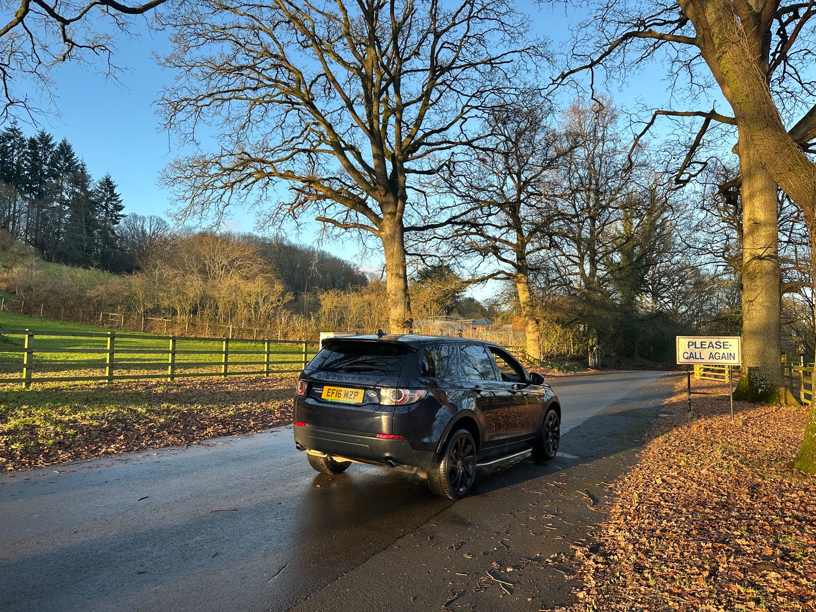 Land Rover Discovery Sport 2.0 TD4 HSE Luxury SUV 5dr Diesel Auto 4WD Euro 6 (s/s) (180 ps) 5dr Automatic 2016