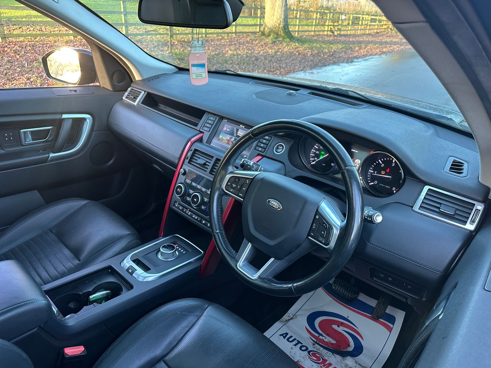 Land Rover Discovery Sport 2.0 TD4 HSE Luxury SUV 5dr Diesel Auto 4WD Euro 6 (s/s) (180 ps) 5dr Automatic 2016