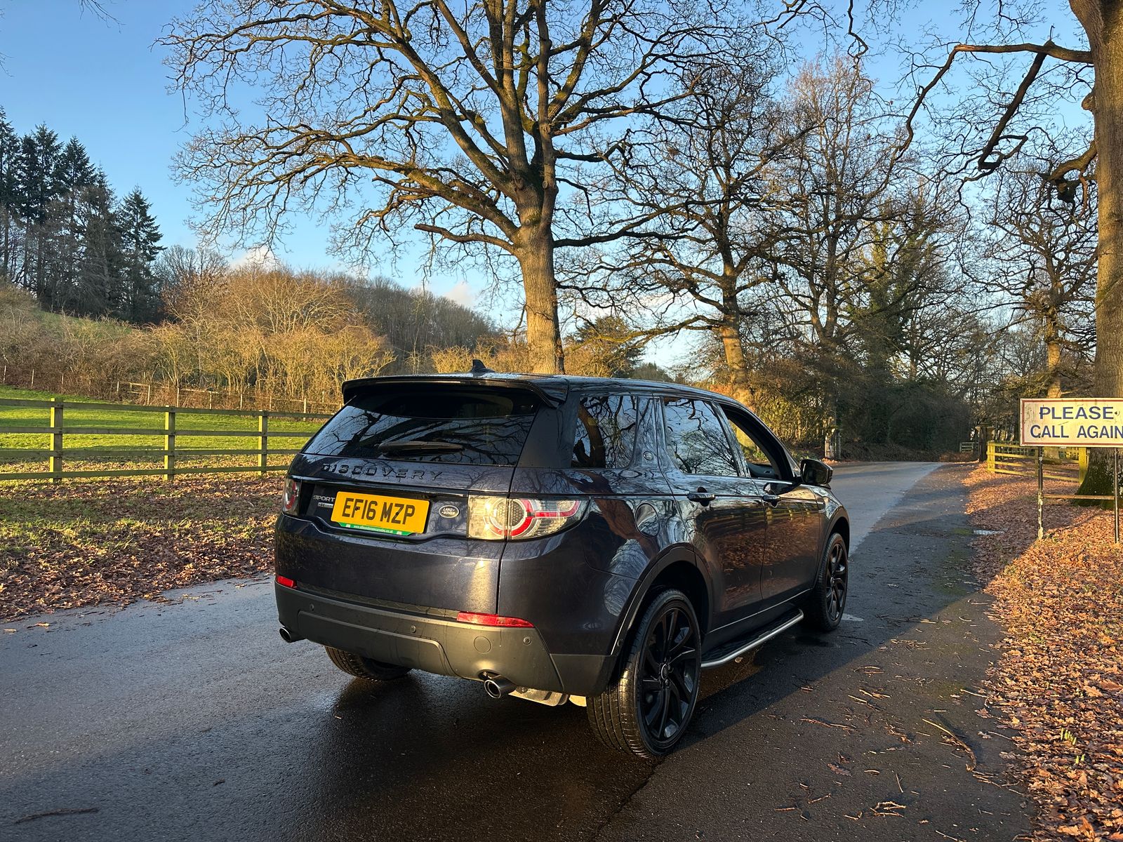 Land Rover Discovery Sport 2.0 TD4 HSE Luxury SUV 5dr Diesel Auto 4WD Euro 6 (s/s) (180 ps) 5dr Automatic 2016