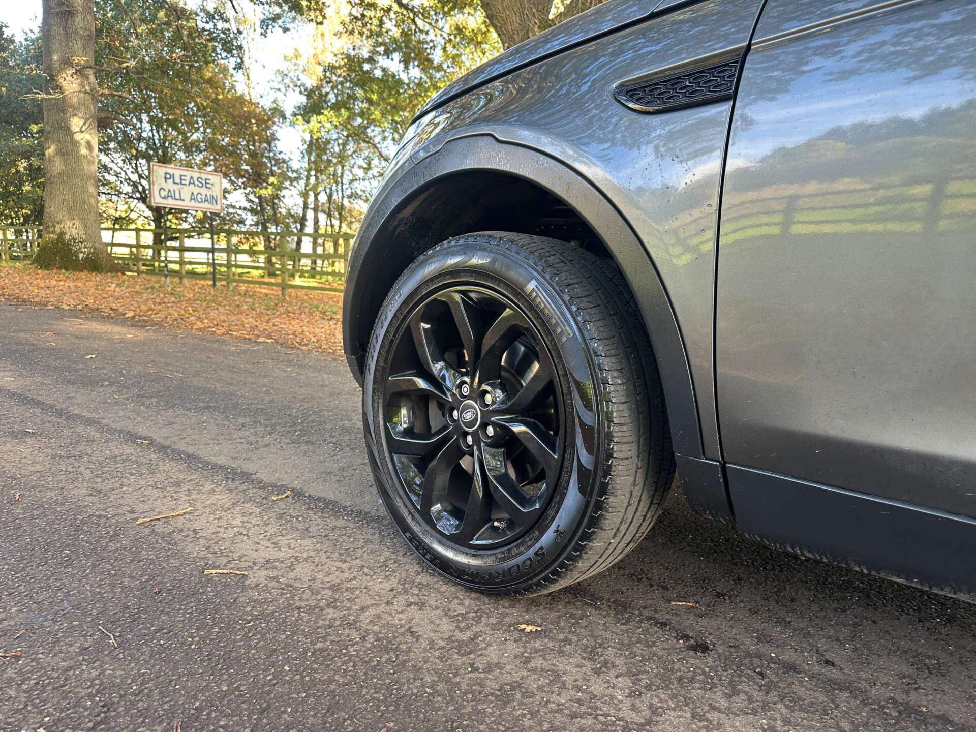 Land Rover Discovery Sport 2.2 Discovery Sport HSE SD4 Auto 4WD 5dr 5dr Automatic 2015