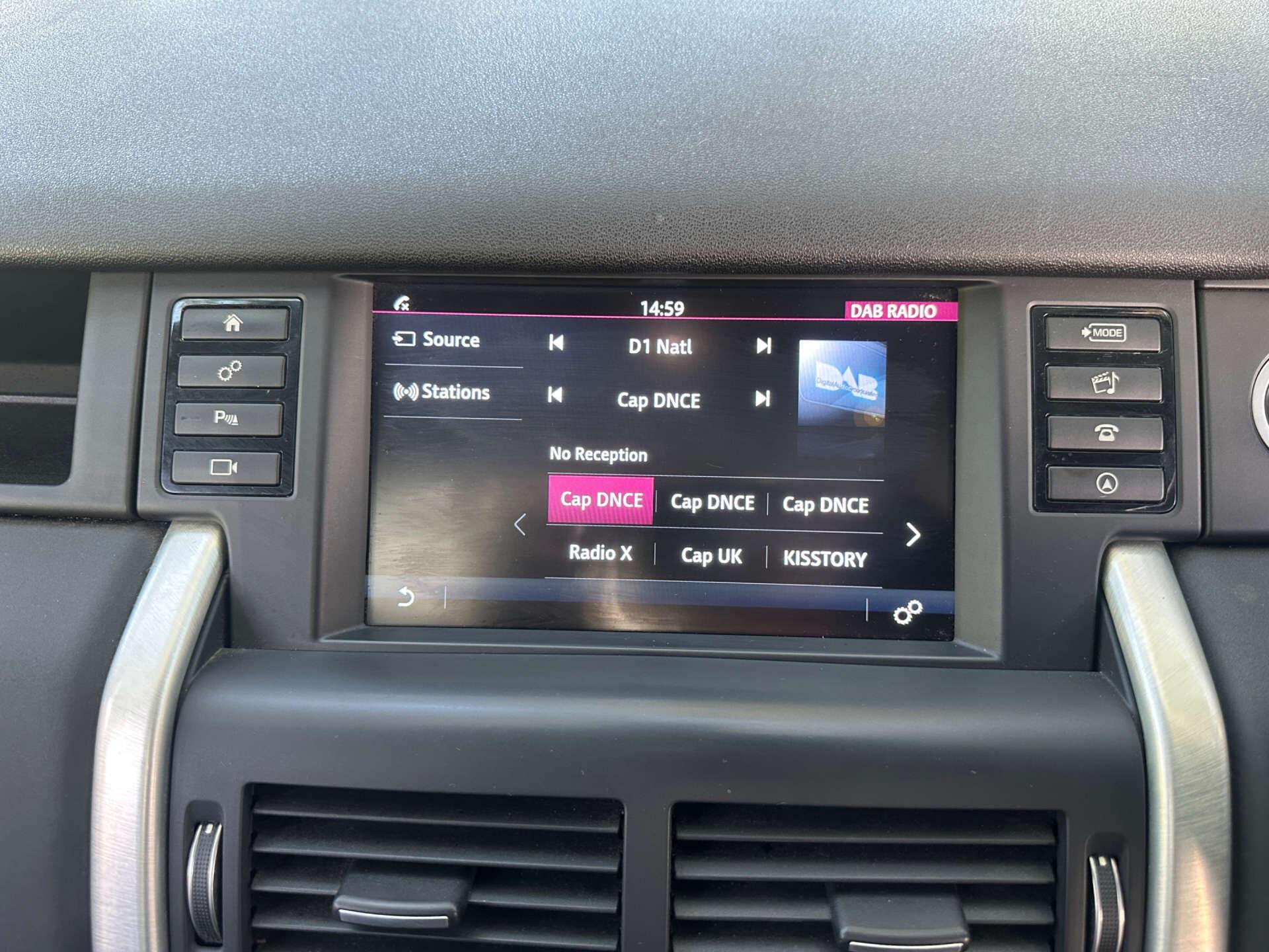 Land Rover Discovery Sport 2.2 Discovery Sport HSE SD4 Auto 4WD 5dr 5dr Automatic 2015