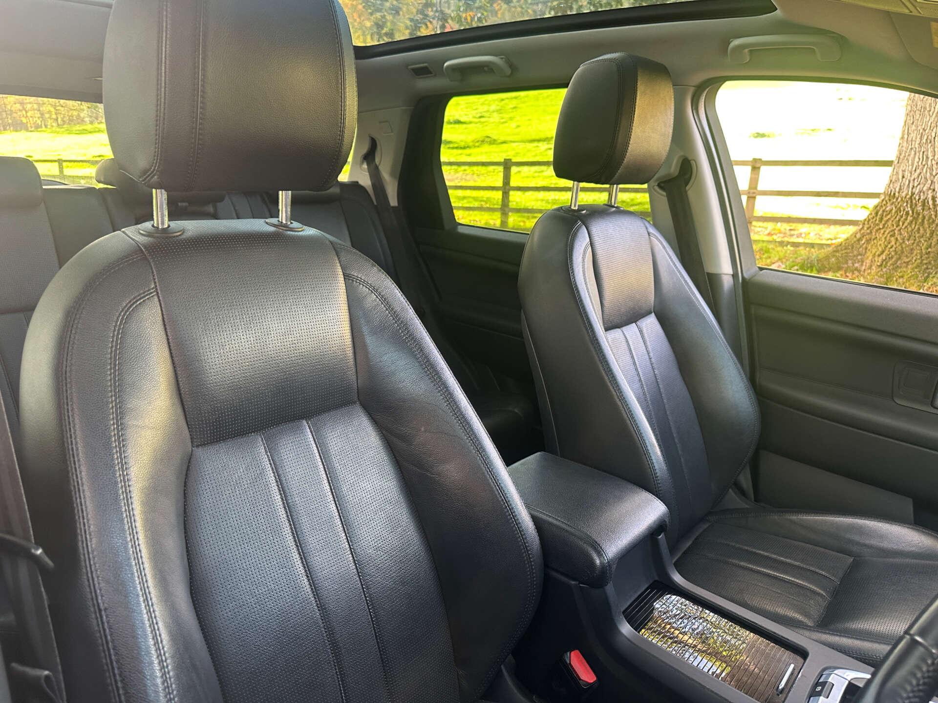 Land Rover Discovery Sport 2.2 Discovery Sport HSE SD4 Auto 4WD 5dr 5dr Automatic 2015