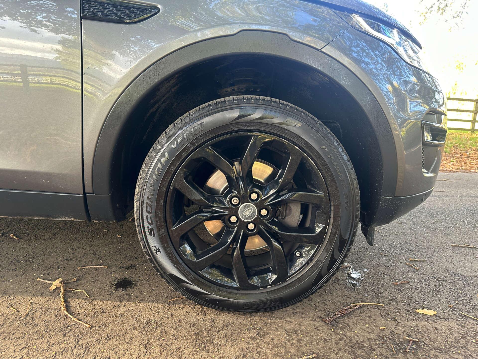 Land Rover Discovery Sport 2.2 Discovery Sport HSE SD4 Auto 4WD 5dr 5dr Automatic 2015