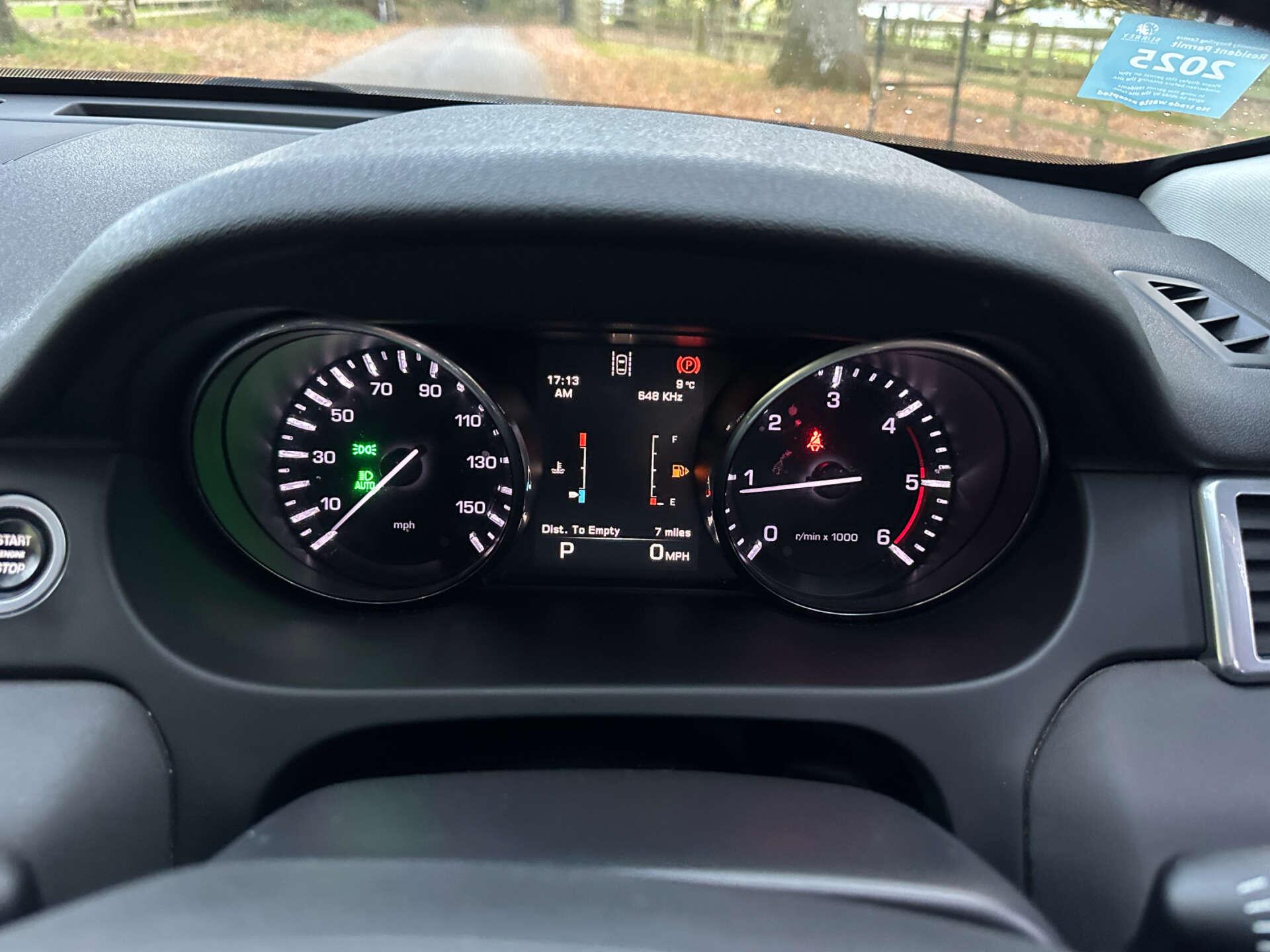 Land Rover Discovery Sport 2.2 Discovery Sport SE Tech SD4 Auto 4WD 5dr 5dr Automatic 2015