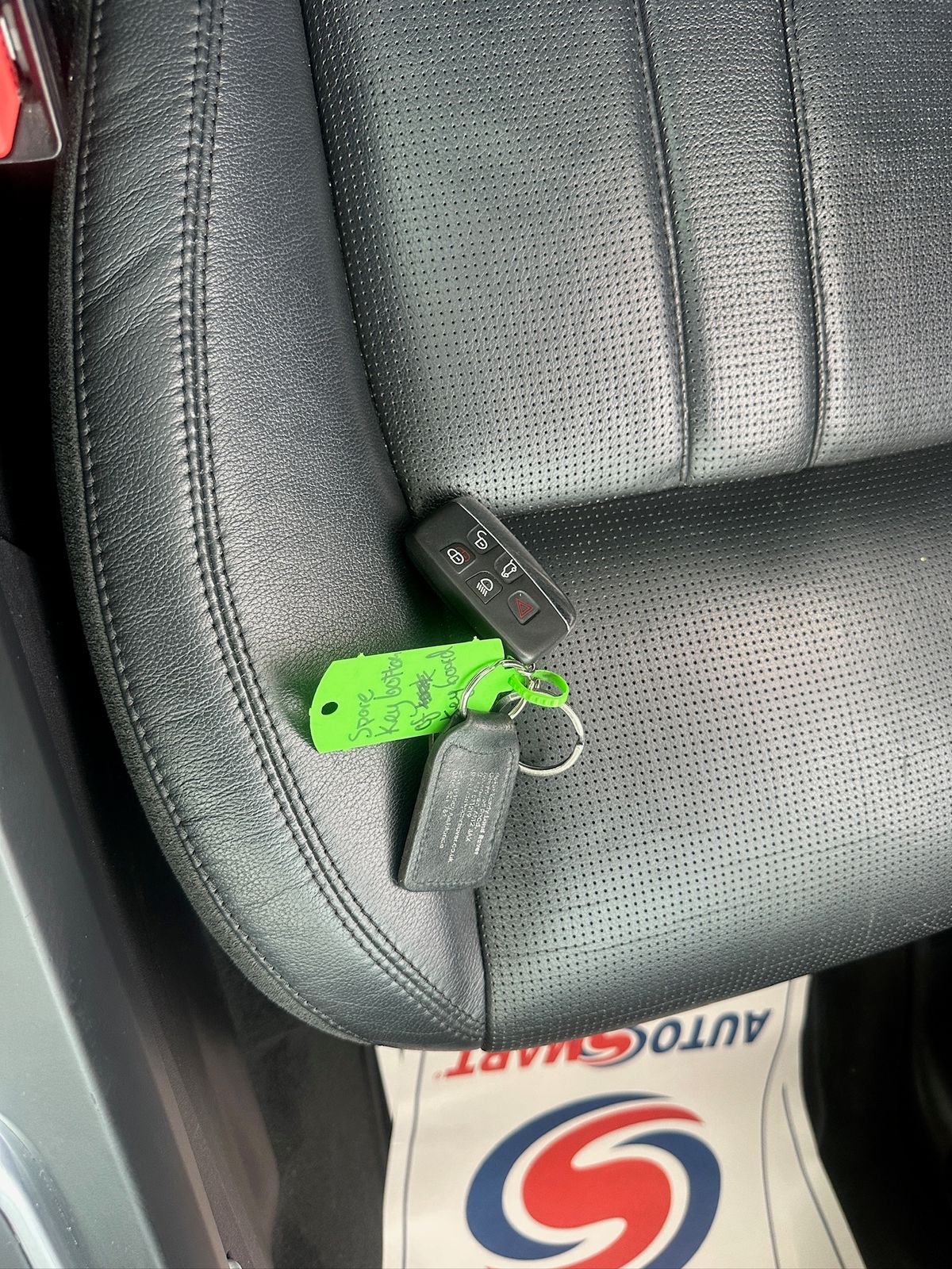 Land Rover Discovery Sport 2.2 SD4 HSE SUV 5dr Diesel Auto 4WD Euro 5 (s/s) (190 ps) 5dr Automatic 2015