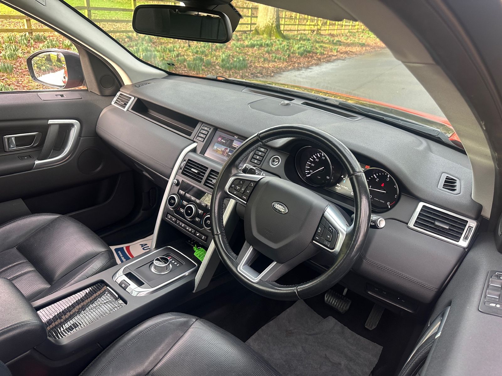 Land Rover Discovery Sport 2.2 SD4 HSE SUV 5dr Diesel Auto 4WD Euro 5 (s/s) (190 ps) 5dr Automatic 2015