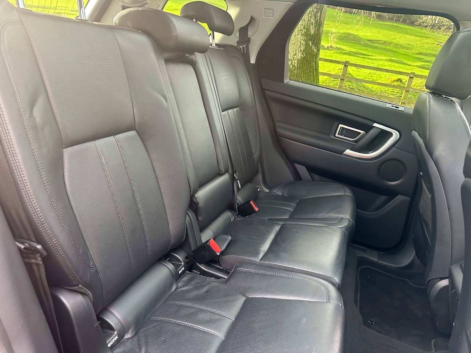 Land Rover Discovery Sport 2.2 SD4 HSE SUV 5dr Diesel Auto 4WD Euro 5 (s/s) (190 ps) 5dr Automatic 2015