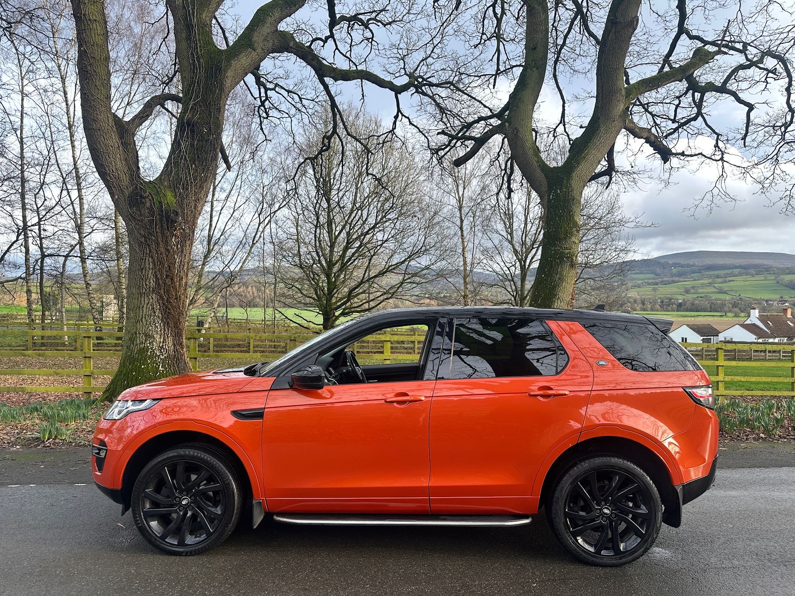 Land Rover Discovery Sport 2.2 SD4 HSE SUV 5dr Diesel Auto 4WD Euro 5 (s/s) (190 ps) 5dr Automatic 2015