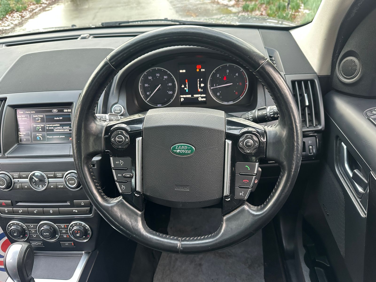 Land Rover Freelander 2 2.2 SD4 HSE SUV 5dr Diesel CommandShift 4WD Euro 5 (190 ps) 5dr Automatic 2026