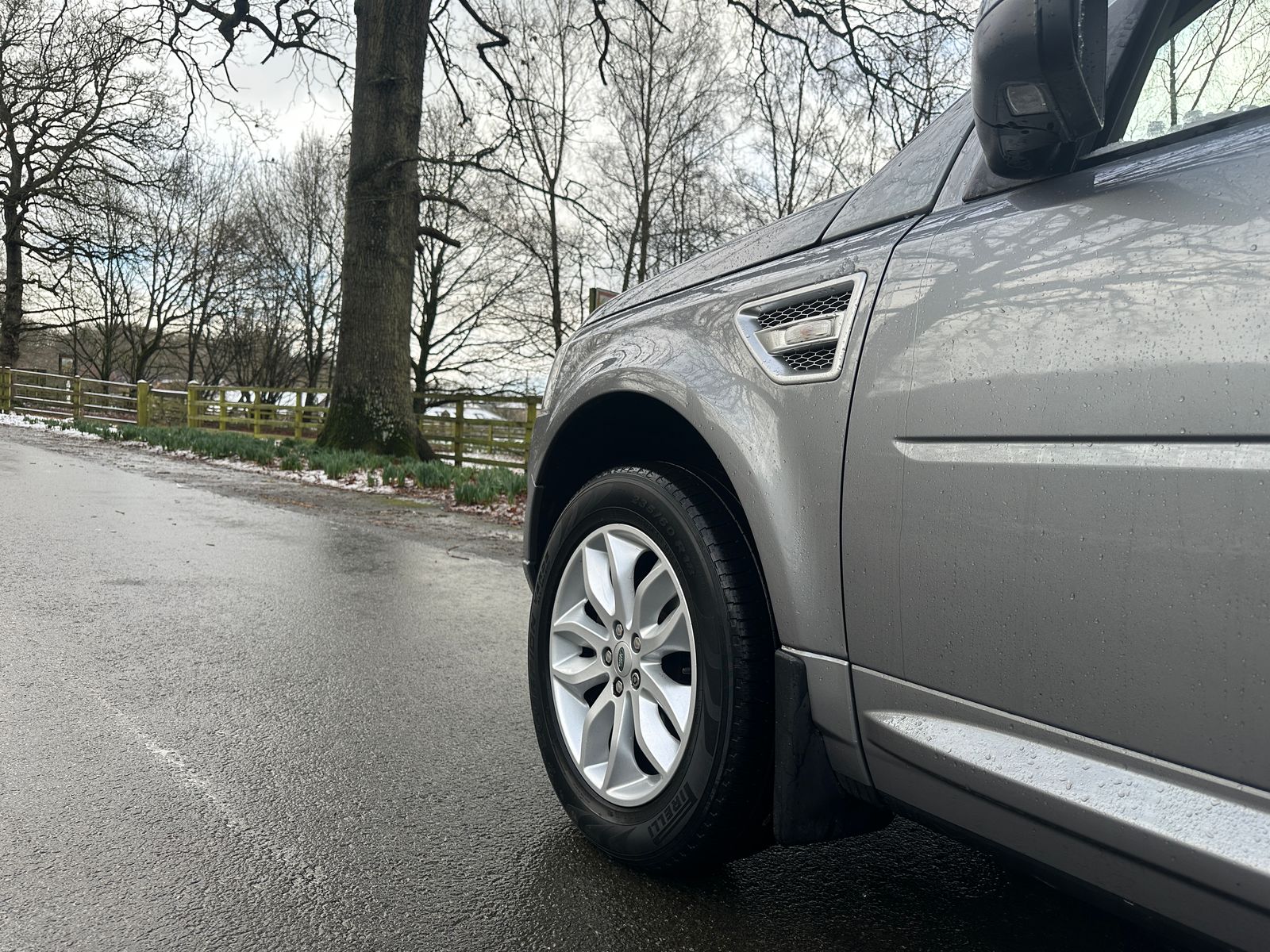 Land Rover Freelander 2 2.2 SD4 HSE SUV 5dr Diesel CommandShift 4WD Euro 5 (190 ps) 5dr Automatic 2026