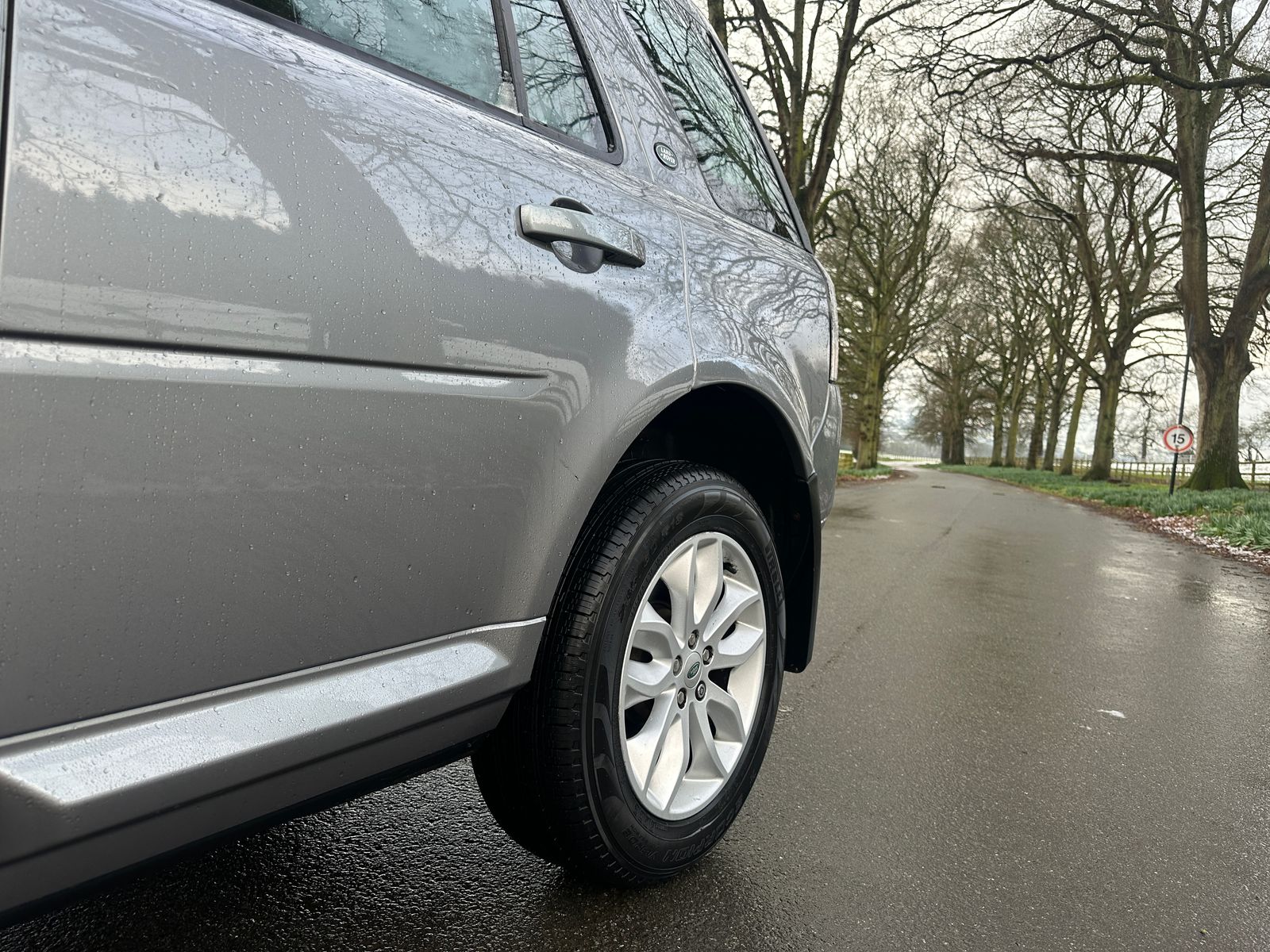 Land Rover Freelander 2 2.2 SD4 HSE SUV 5dr Diesel CommandShift 4WD Euro 5 (190 ps) 5dr Automatic 2026